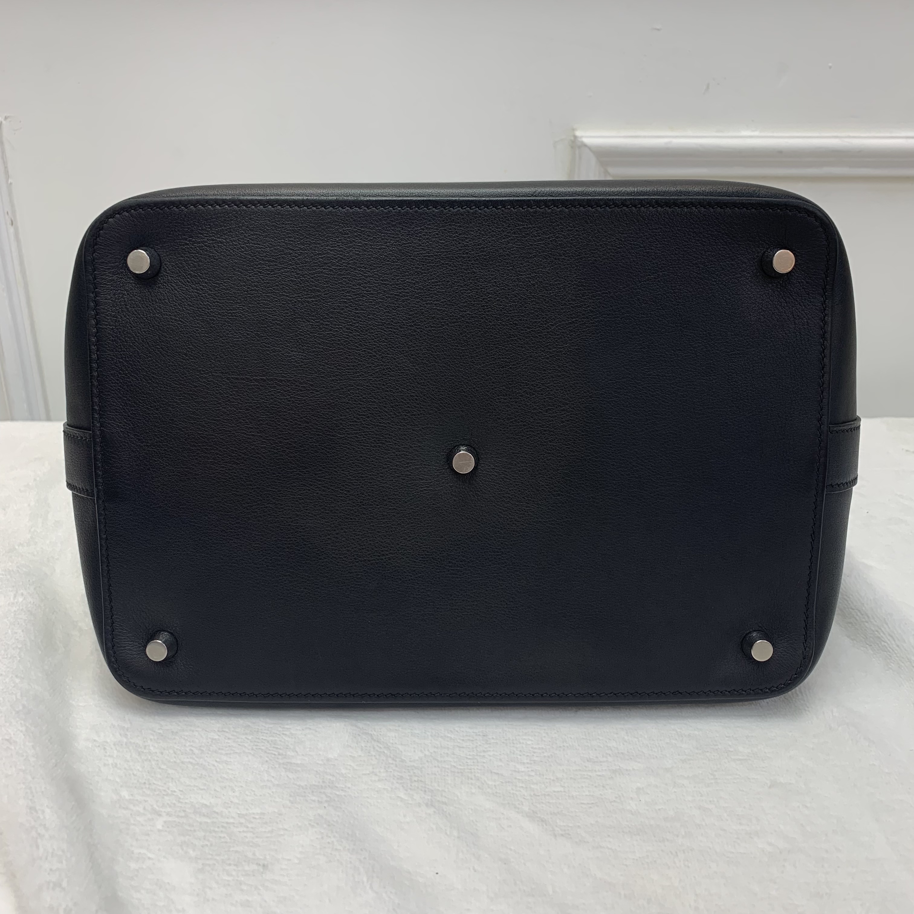 Hermes toolbox 26 牛奶盒子