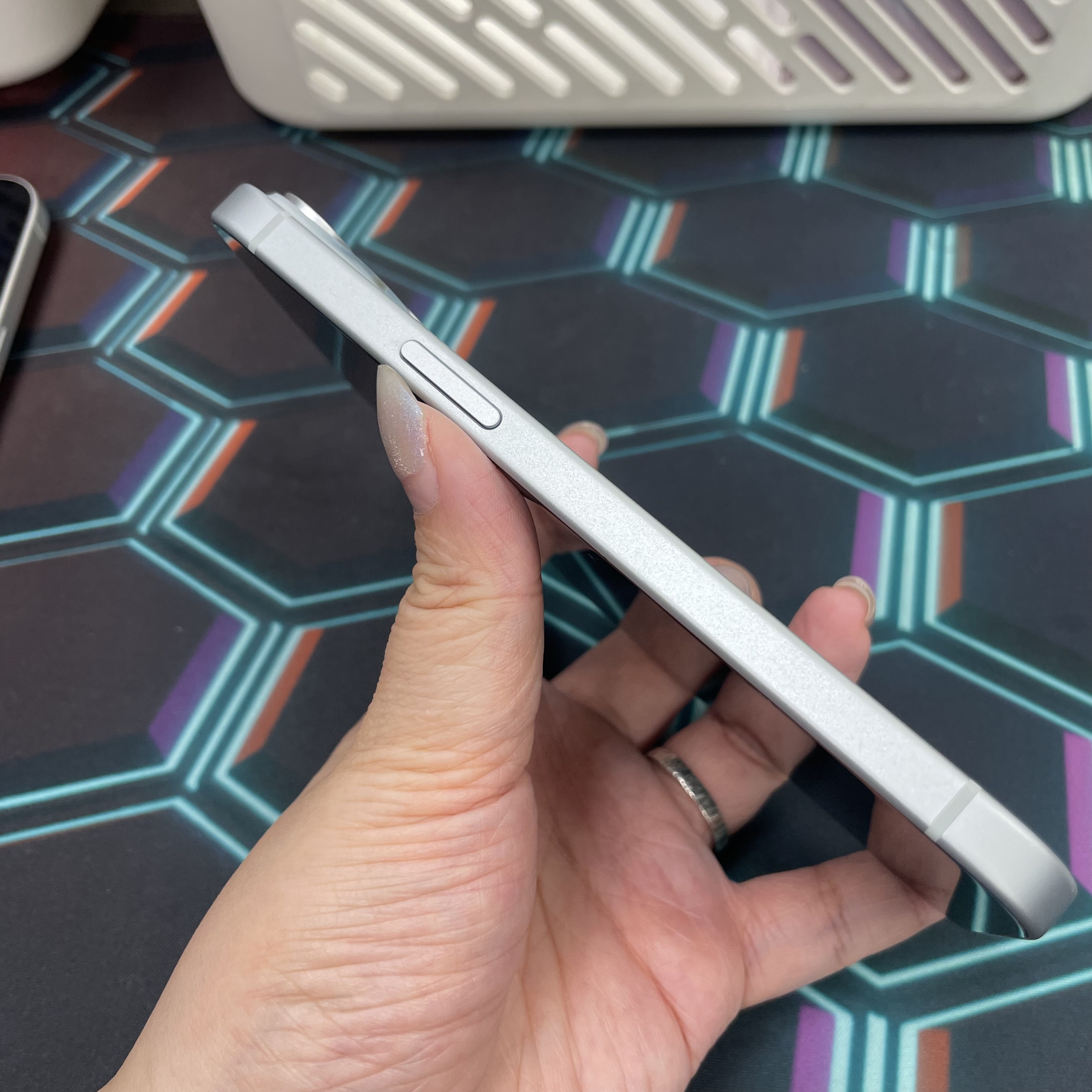 *7267 15 勁靚機 128GB 電85 藍色 blue