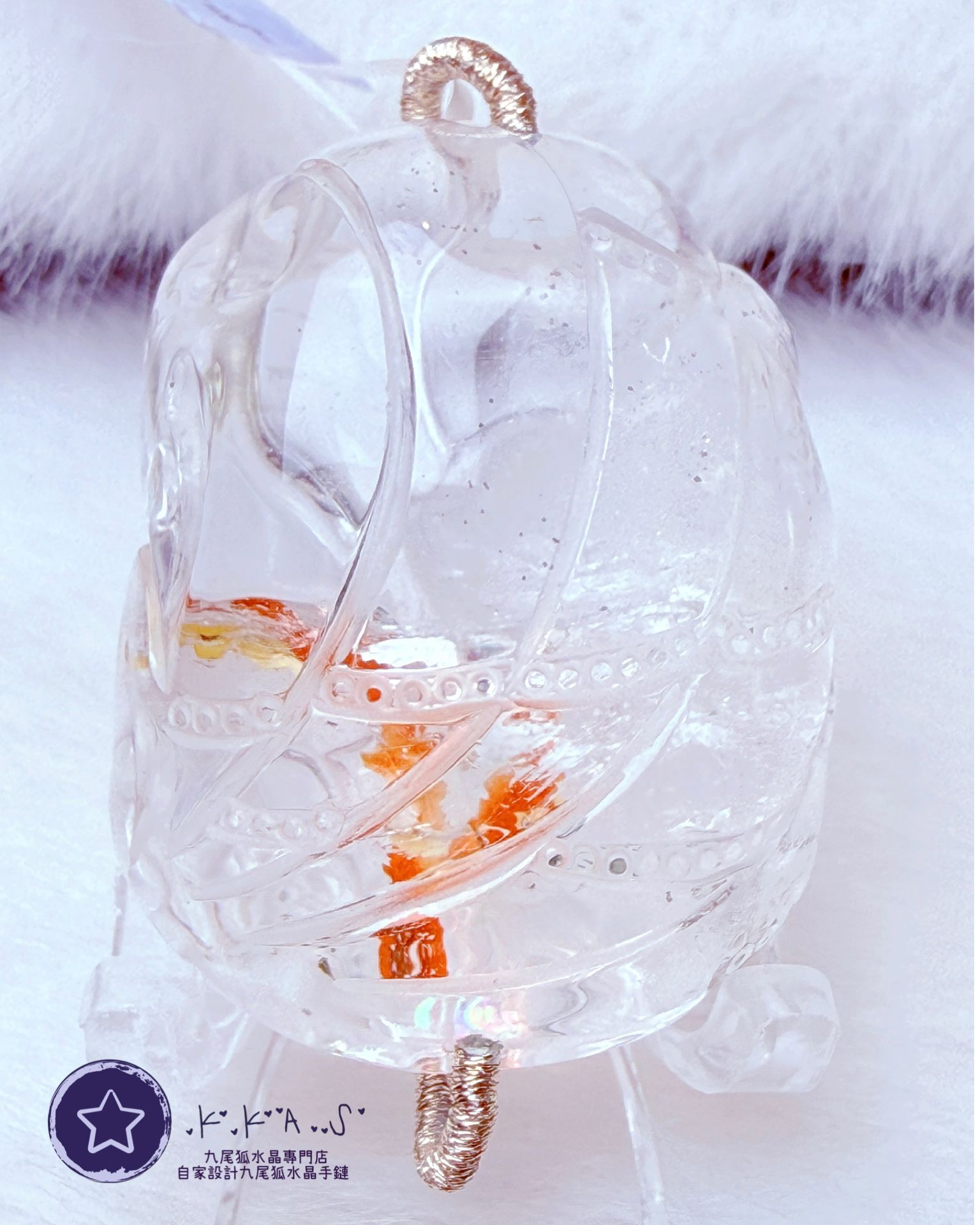 K00016 錦鯉膠花 側臉九尾狐 - 吊墜/手牌兩用款(上下孔)