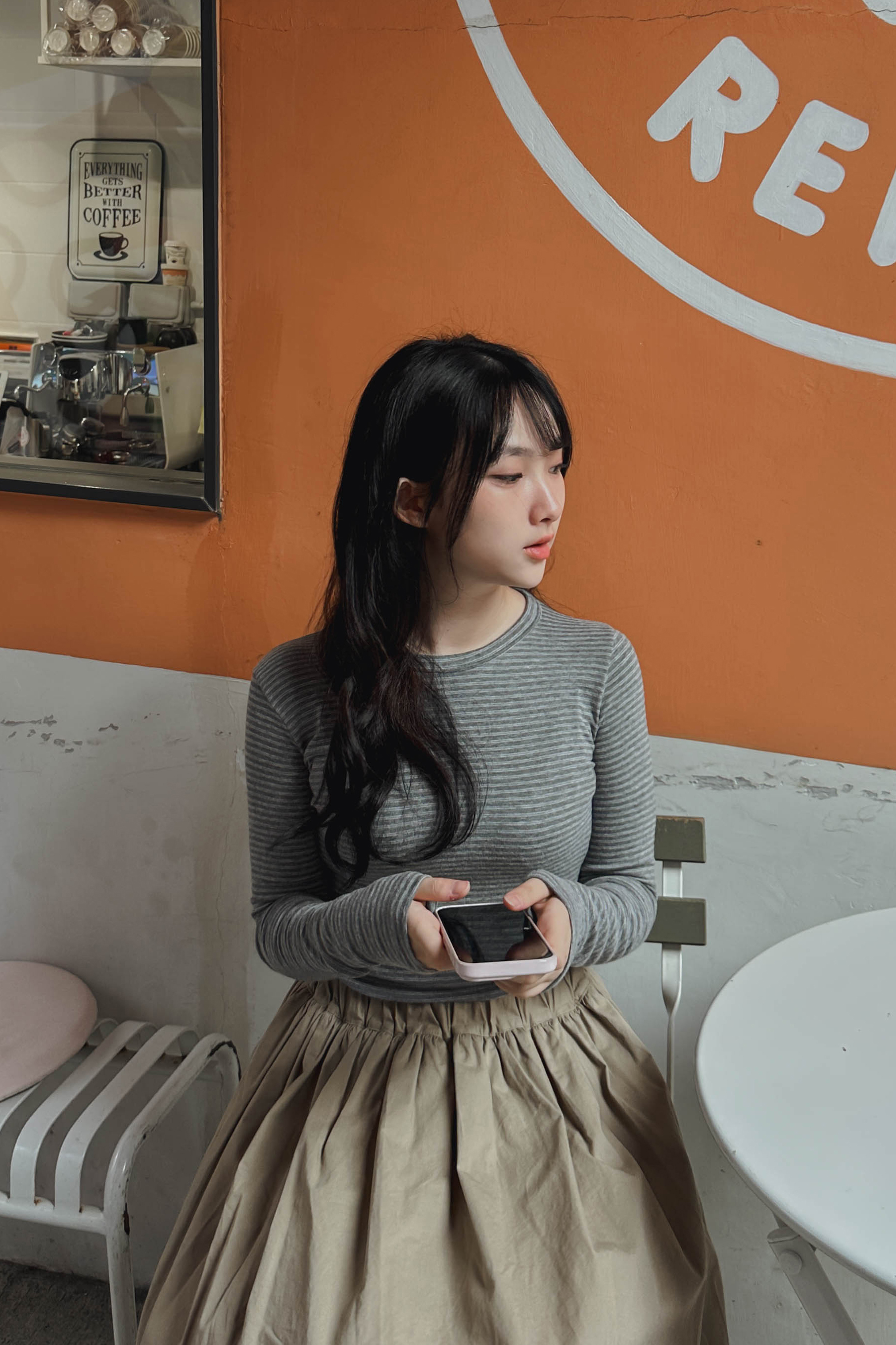 親膚修身圓領條紋上衣 (兩色入)