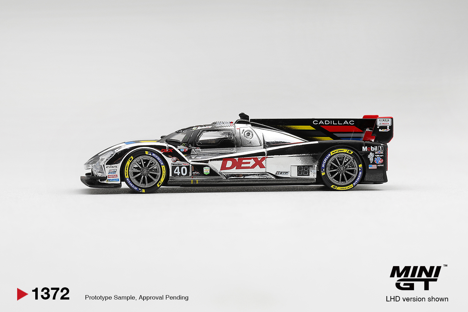 Pre Order - MINI GT ( MGT01372-L ) Cadillac V-Series.R #40 Cadillac Wayne Taylor Racing  2025 IMSA Daytona 24 Hrs / MINIGT 預訂優惠價 Pre-Order Price: HK$116