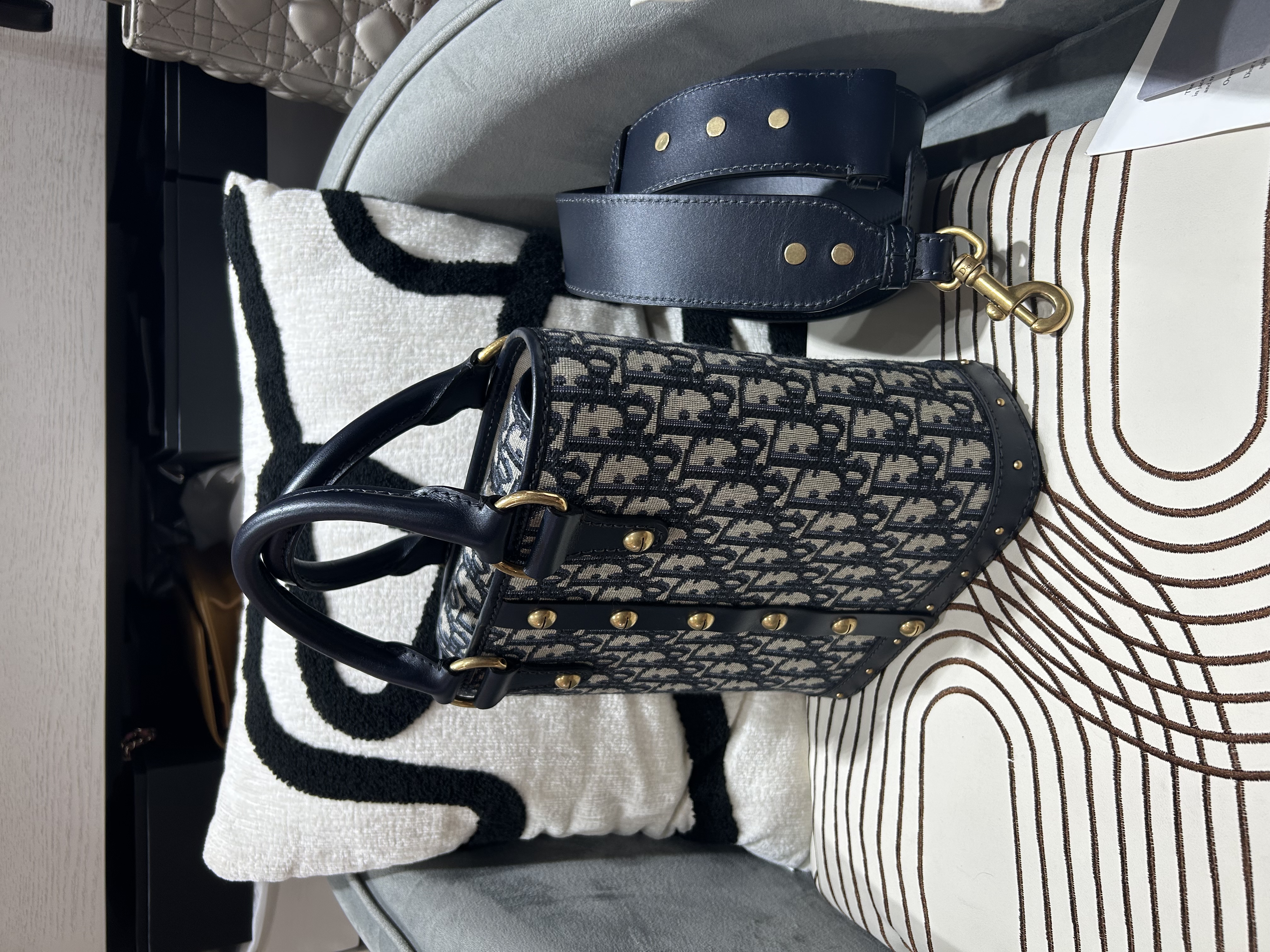 Dior 2Way Bag 100%Authentic, 99%New ✅Dust bag