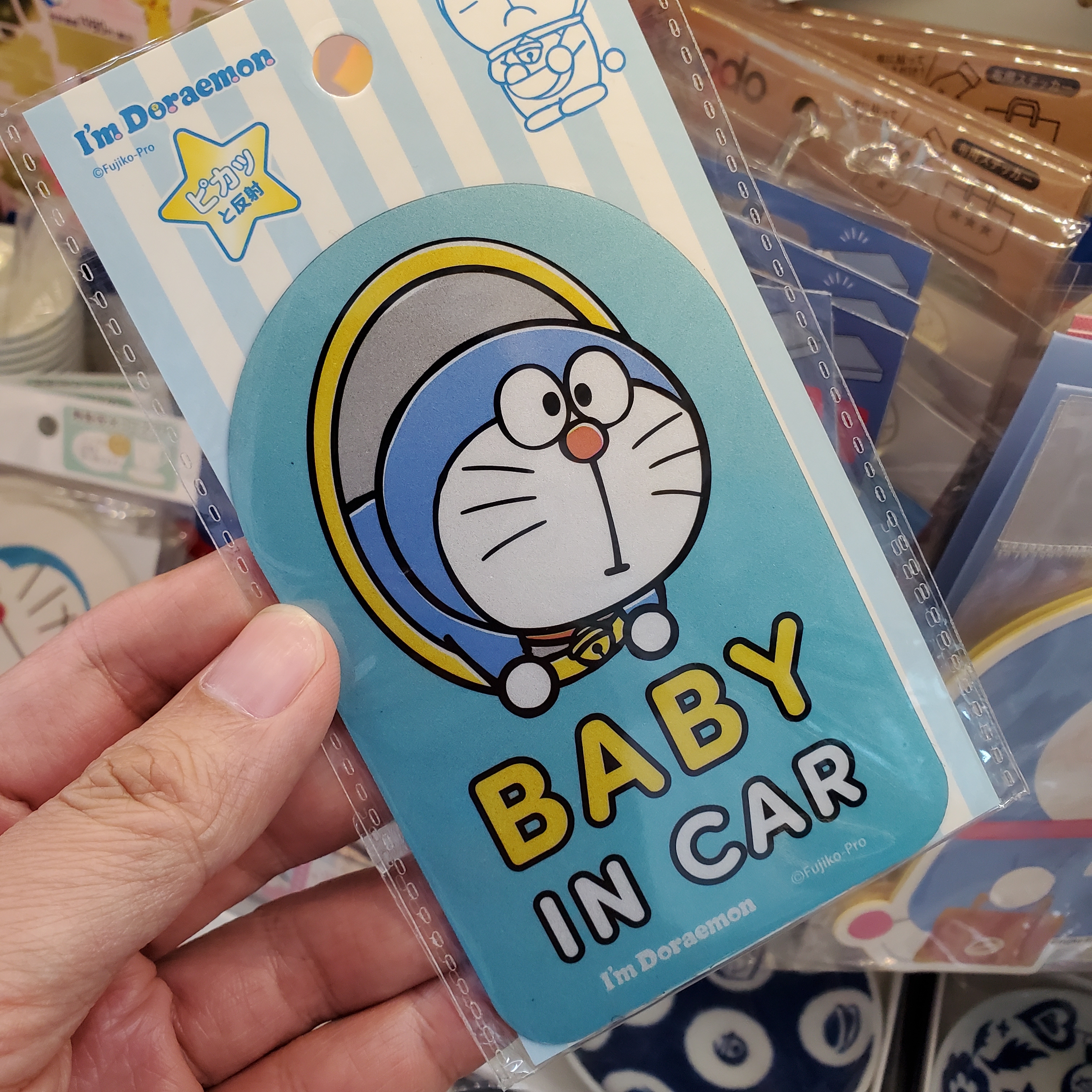 [現貨] [日本直送] 多啦A夢 BABY IN CAR 磁石貼 {TF723058}
