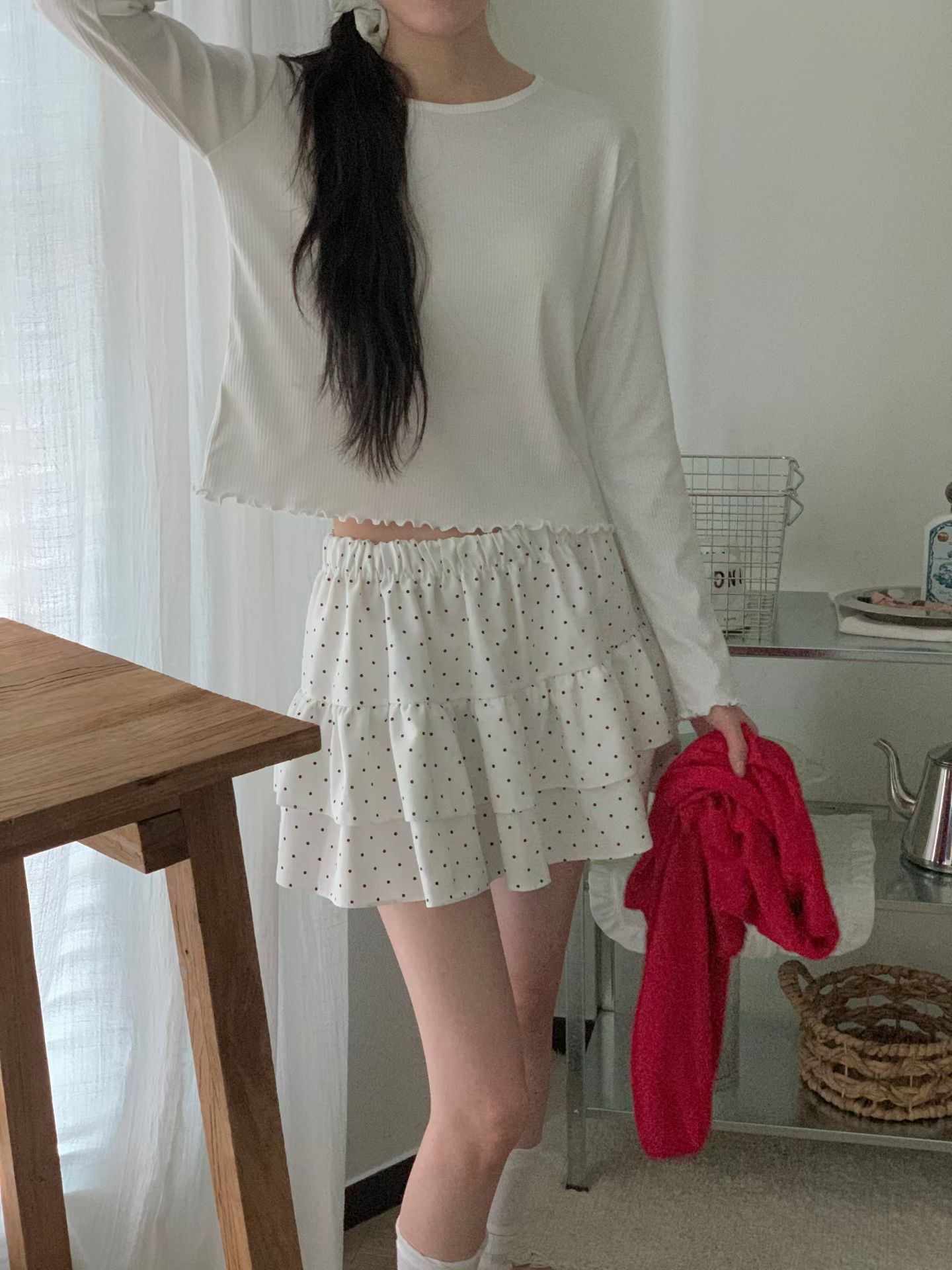 221639 木耳邊淨色長袖Tee