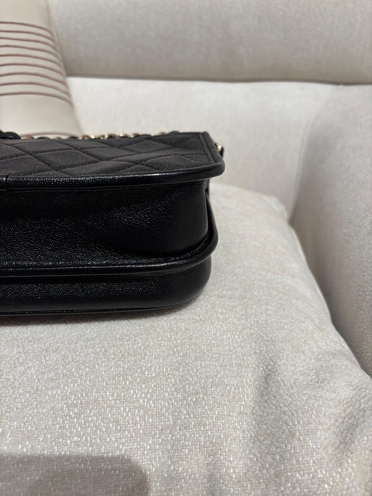 Chanel flap bag cc logo 黑色荔枝牛皮 ,100%Authentic ,98%new ✅31 card✅dust bag✅box