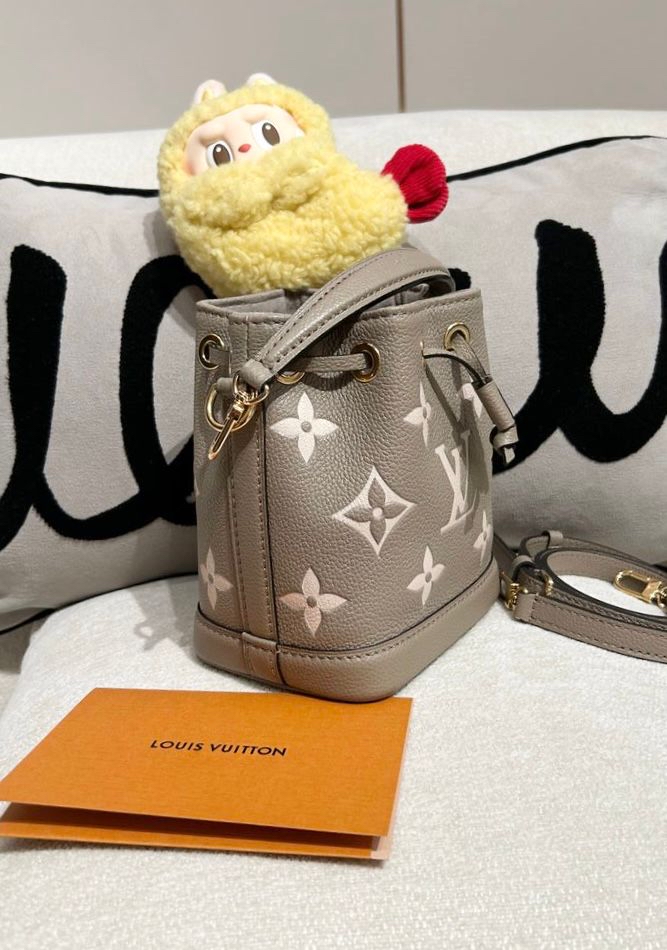 Lv Nano noe M46291 Bicolor Monogram Empreinte Leather 100%Authentic,98%New ✅專門店收據✅塵袋✅Box