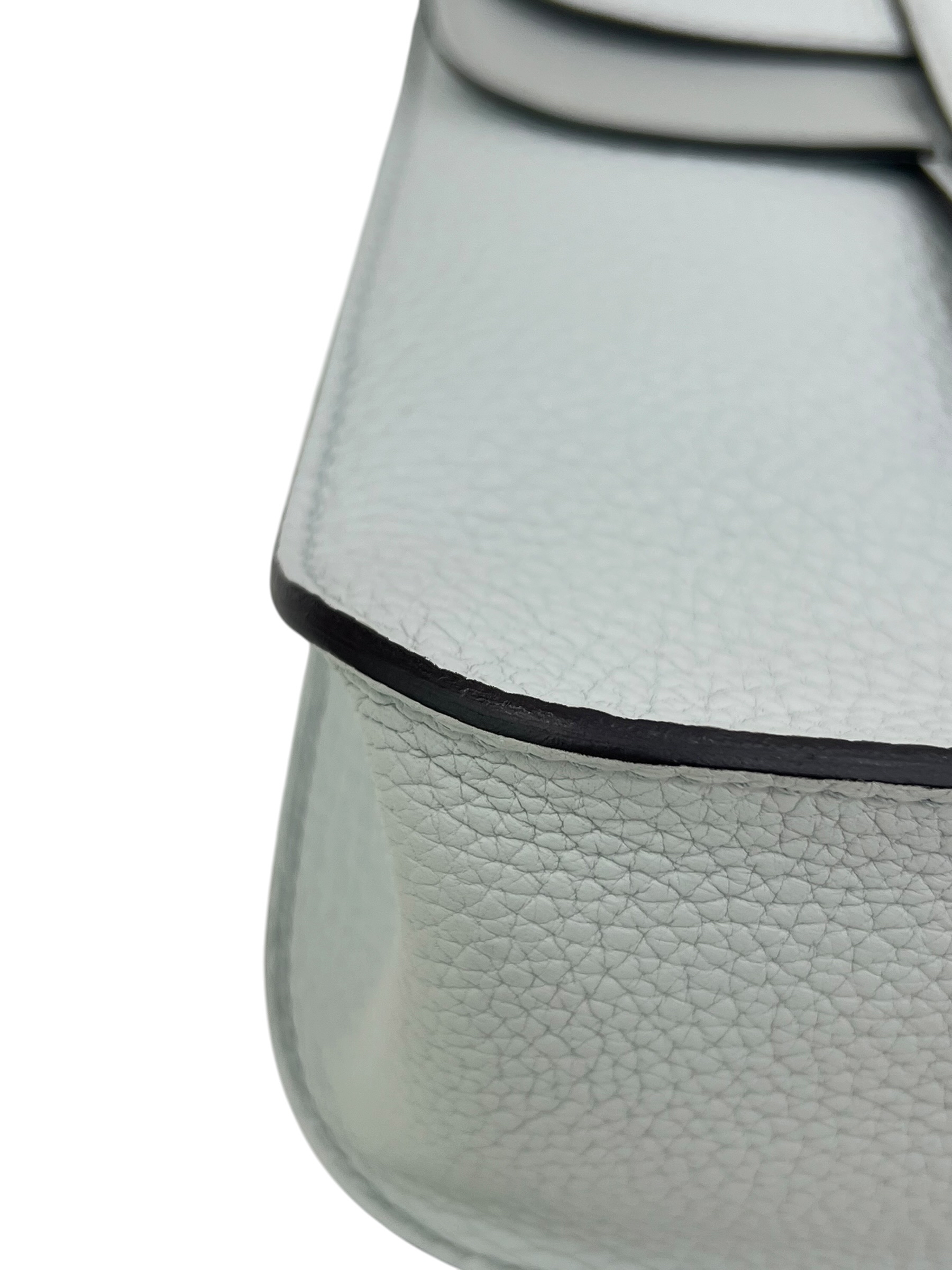 Pre-Owned HERMÉS Halzan 25 Stamp B / Product Code: 061510