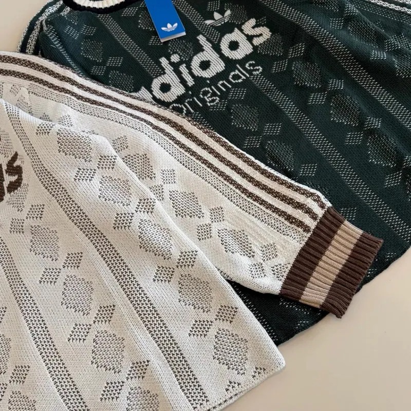 預訂 Adidas 提花條紋運動復古長袖針織衫