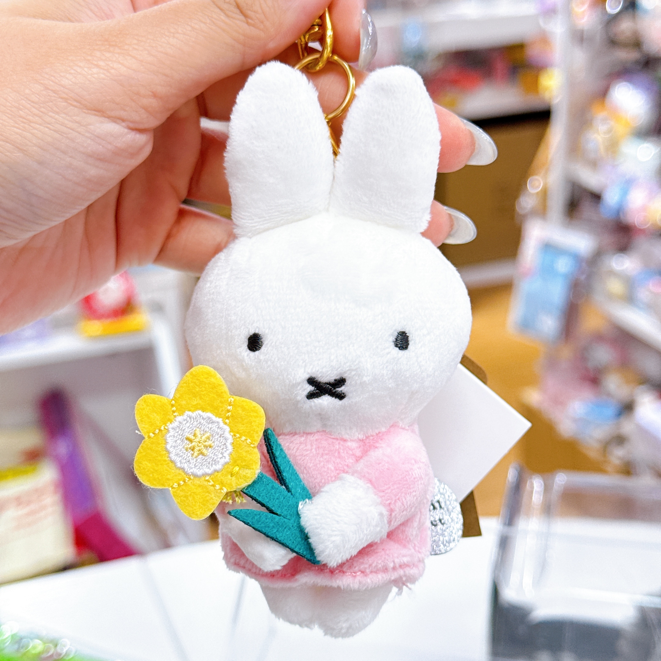 日本直送Miffy 花花系列公仔掛飾