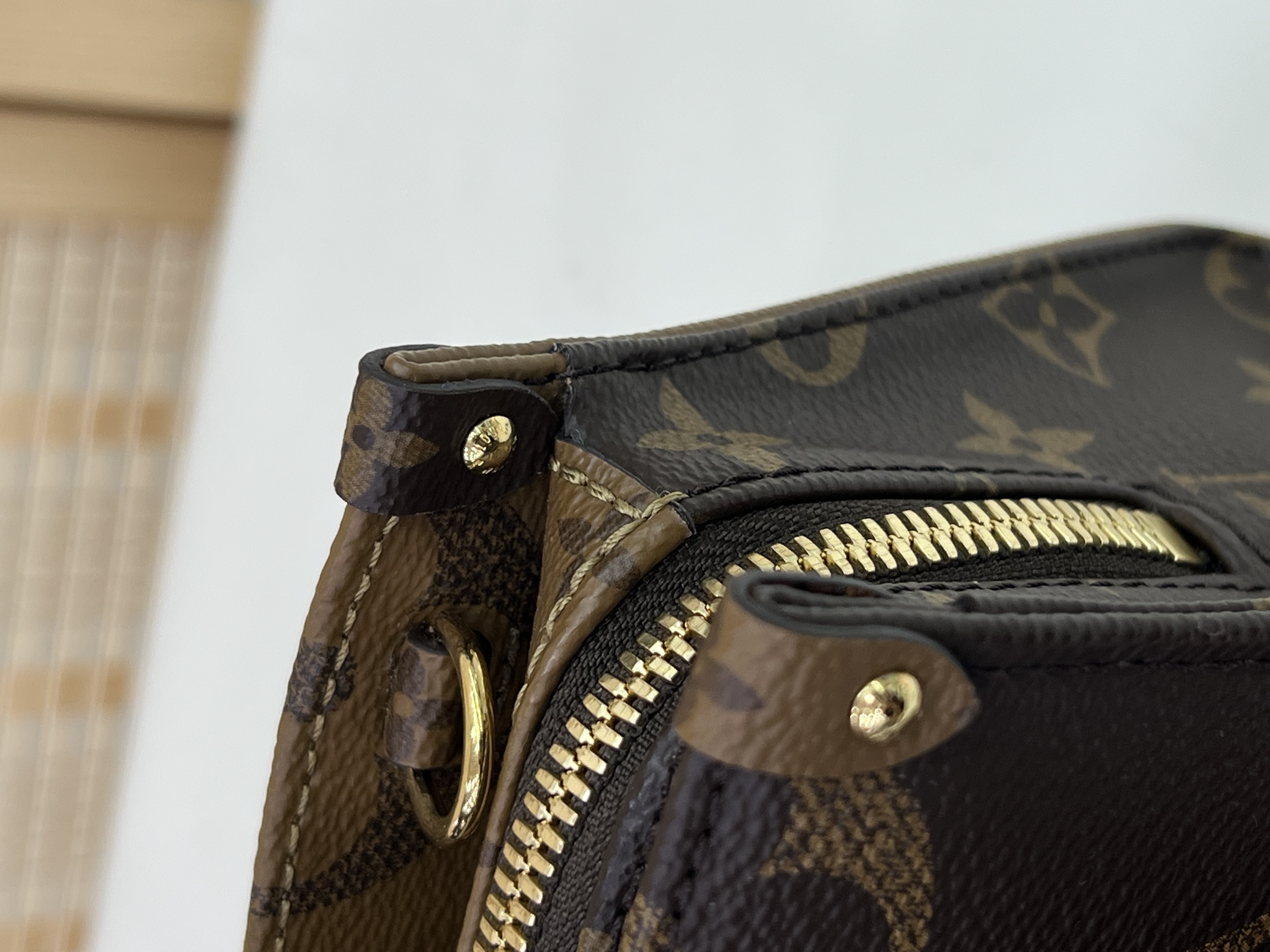 直播貨品 |  [1個-$100 2個-$300］GG52