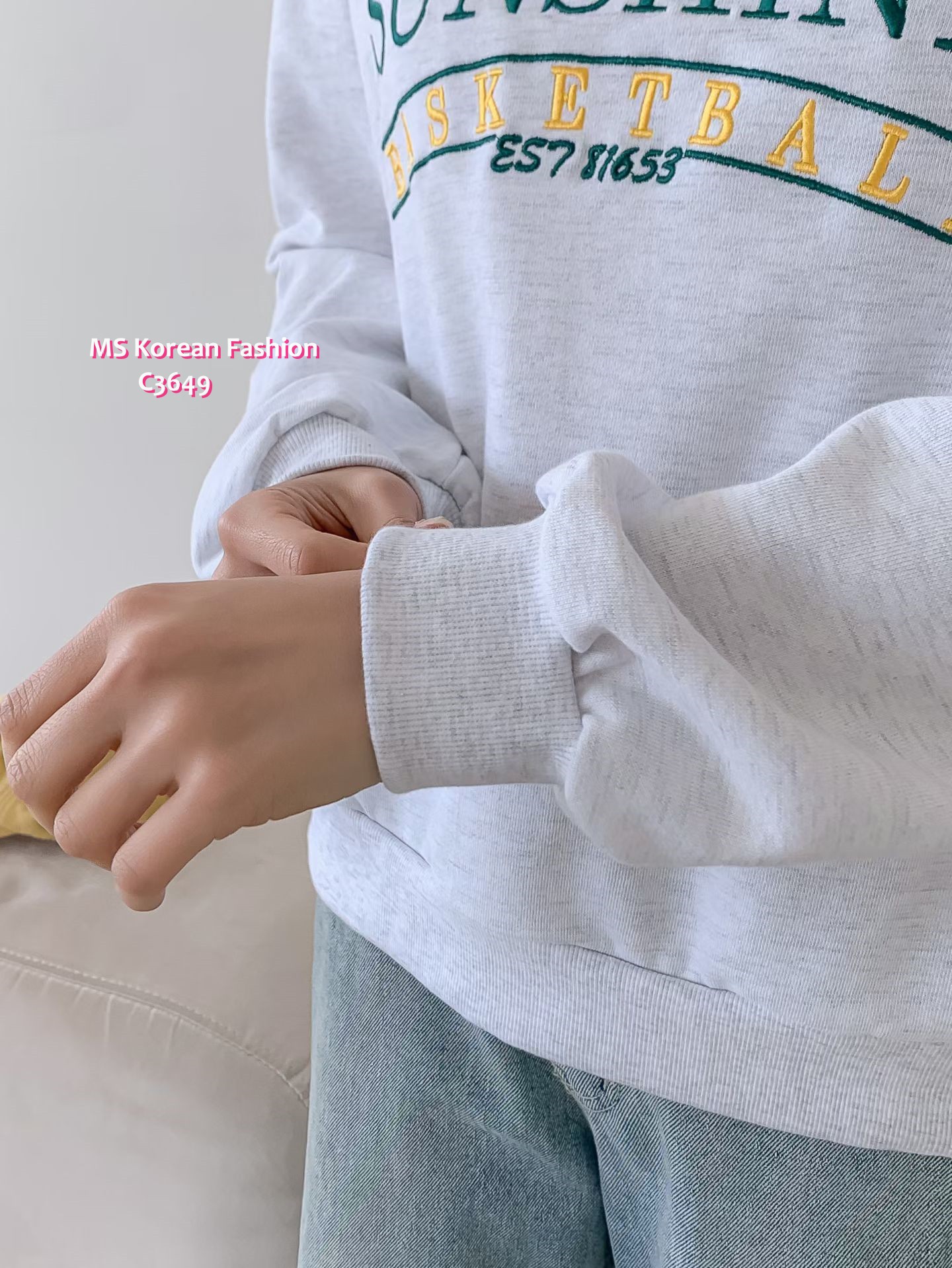 C3649 韓國🇰🇷拼色字母print衛衣