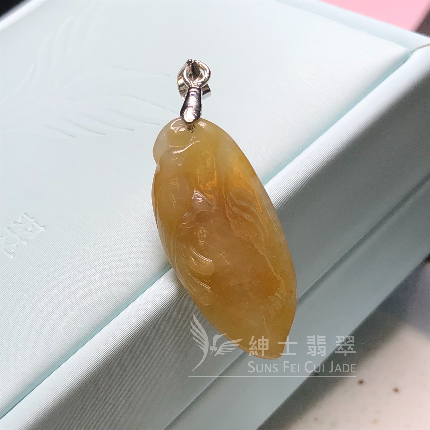 翡色喜鵲吊墜 YM00176