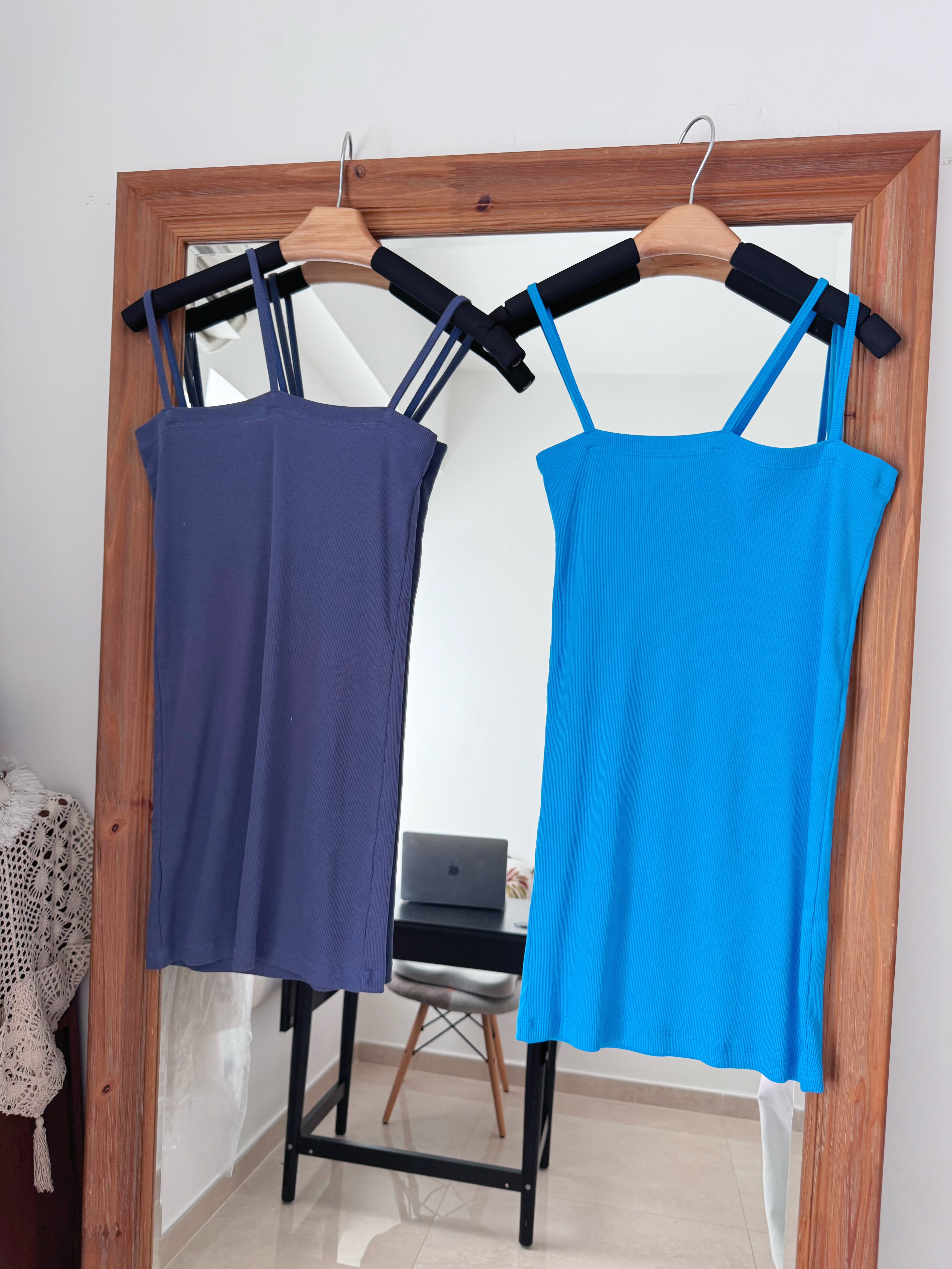 SET vacay cami top + hooded cardi 