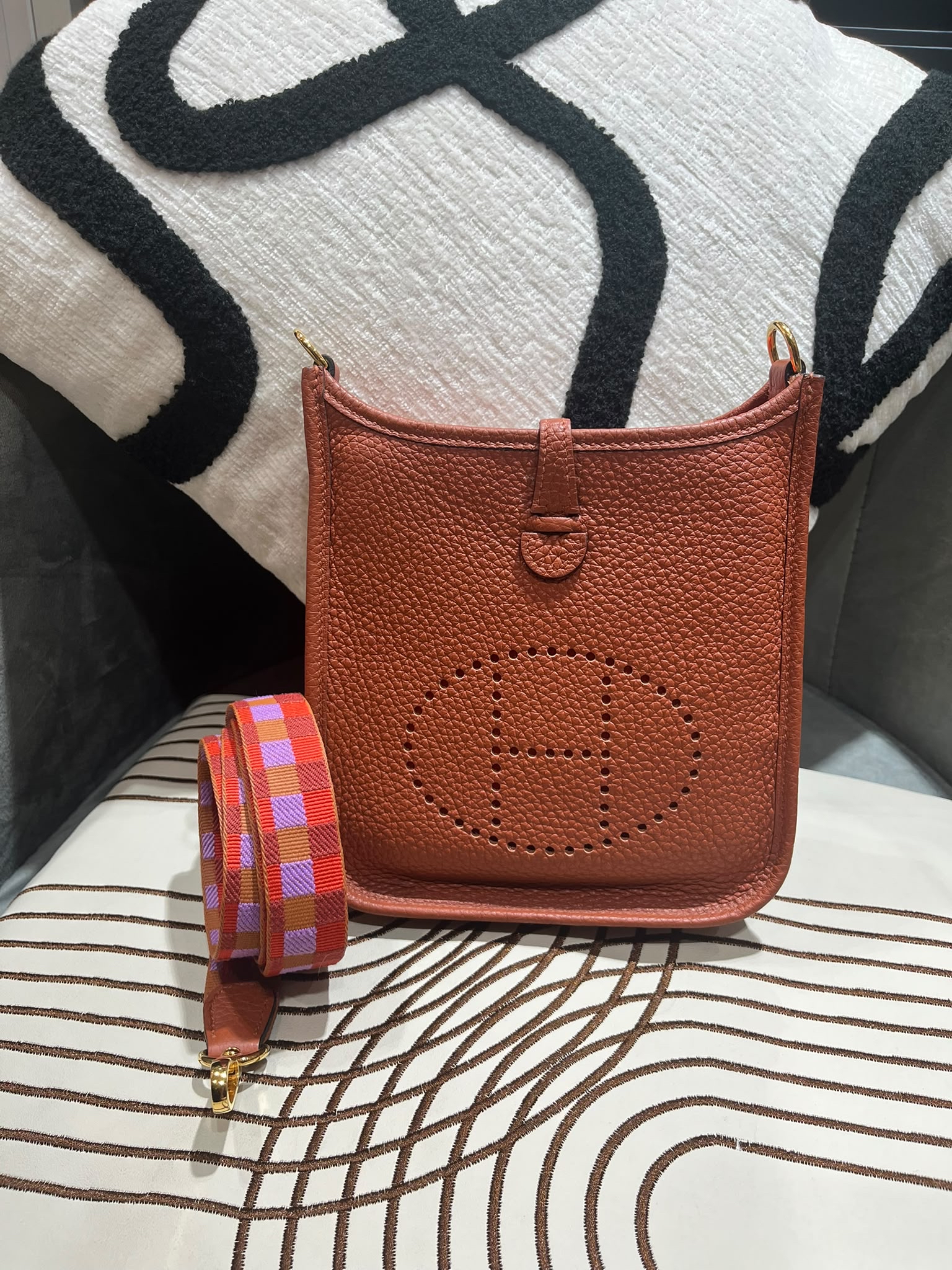 Hermes mini evelyne ,STAMP U,6C 古銅牛皮 100%Authentic,98%new ✅原裝織紋肩帶✅dust bag  
