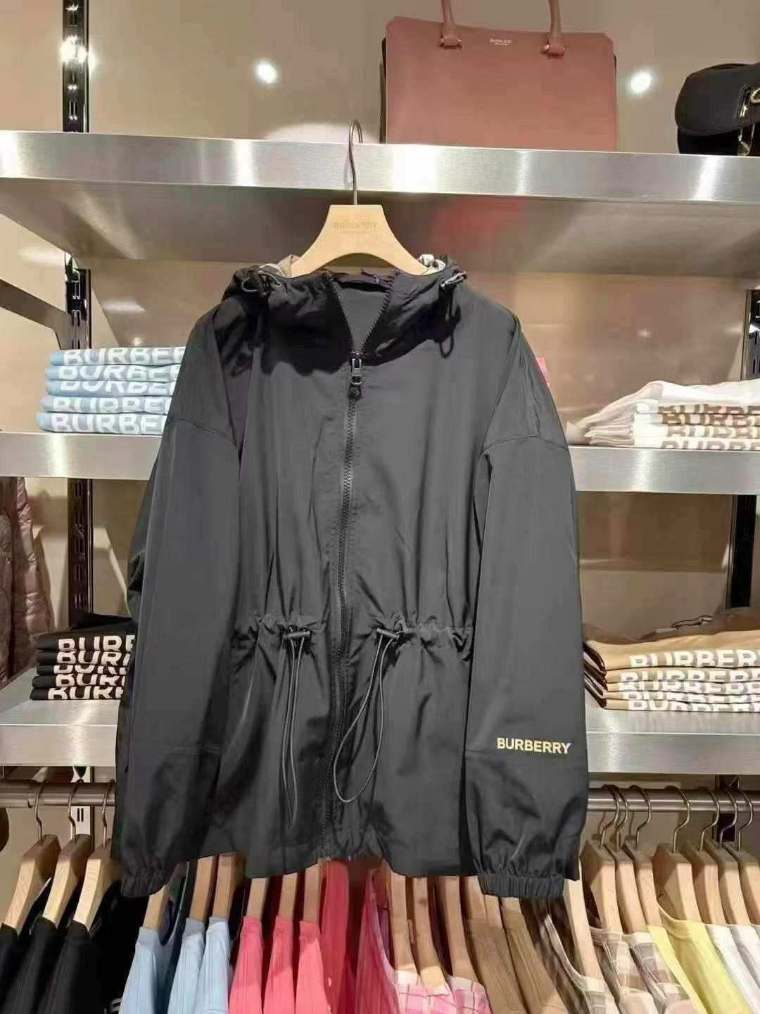 Burberry 黑色風褸