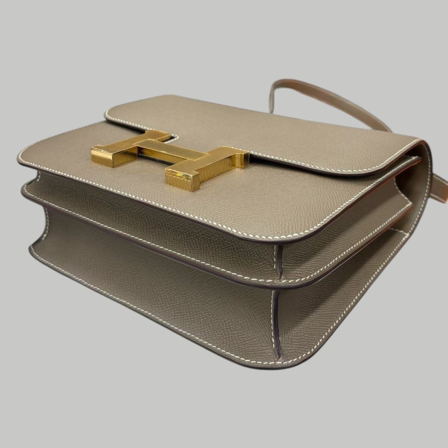 Hermes constance 24大象灰金扣