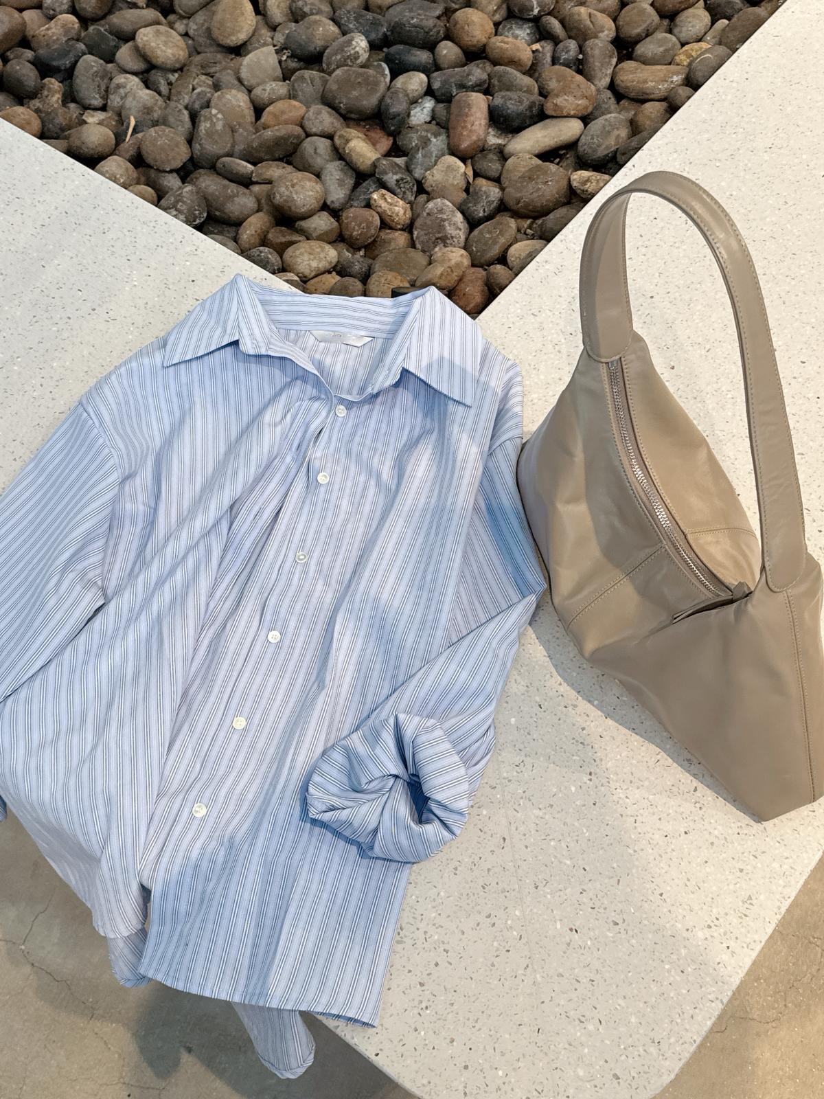 【慵懶休閒感】法式直間紋配色襯衫