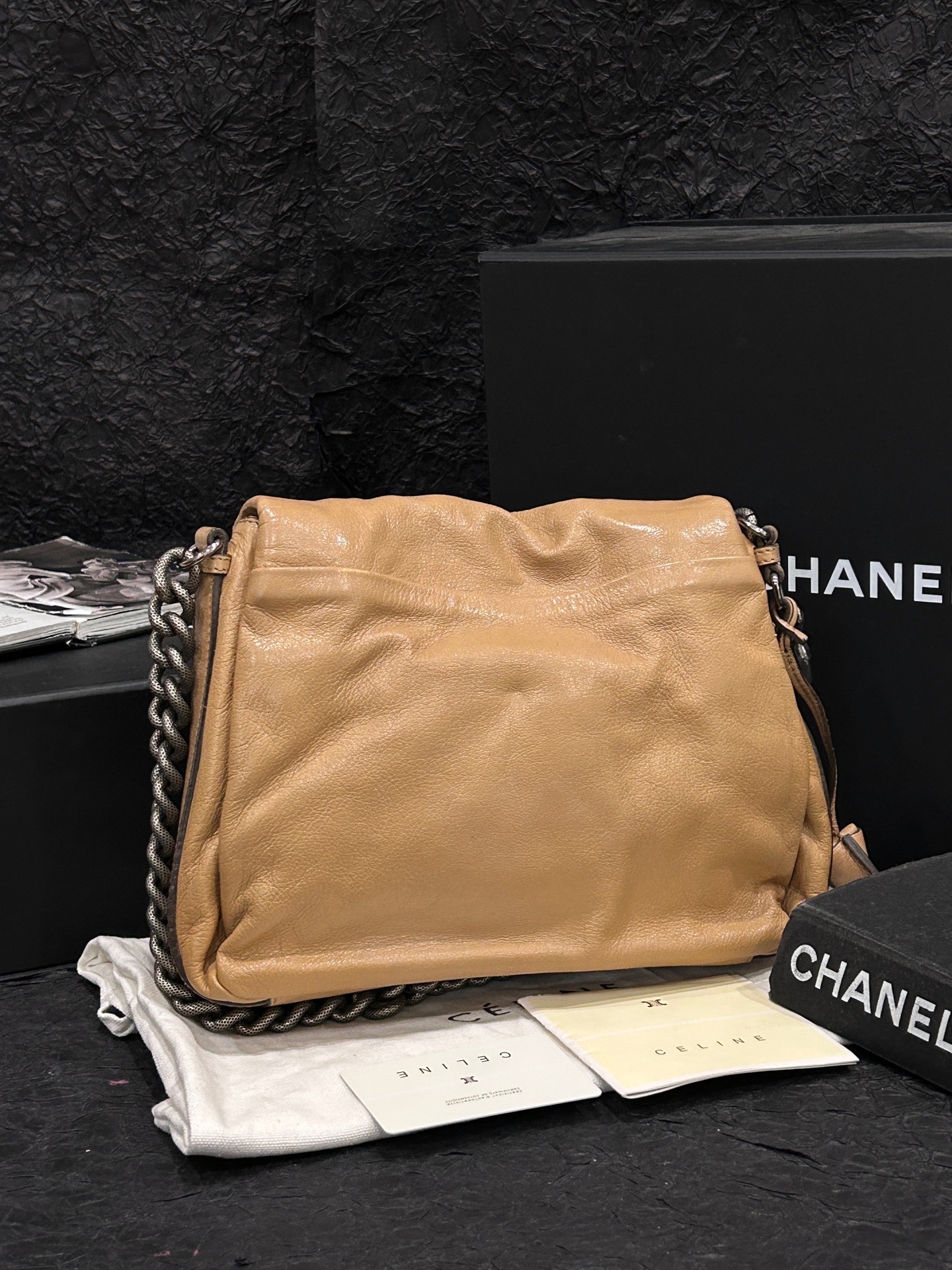 【預訂貨品】Celine 奶茶色油蠟皮方扣包 