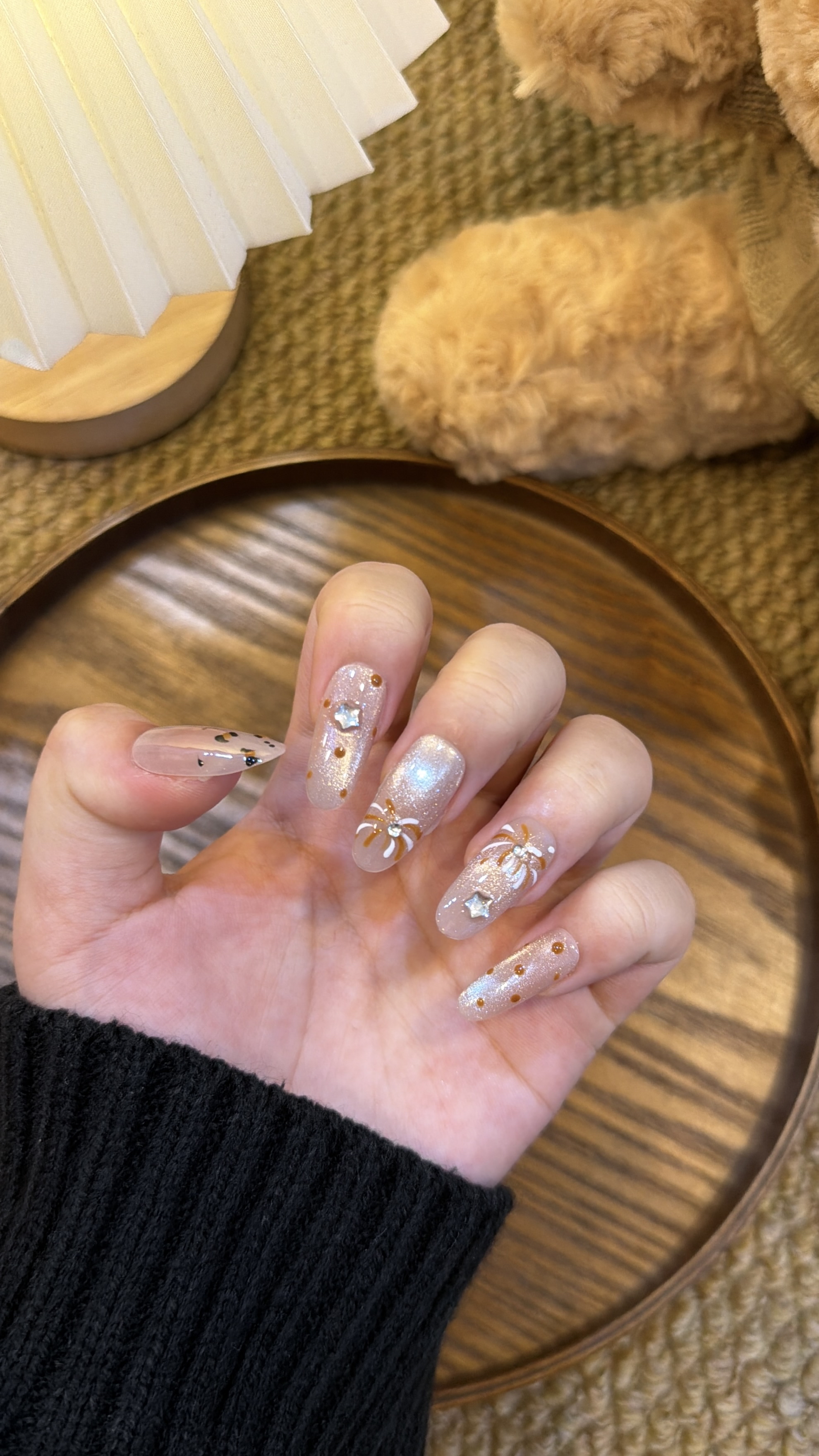 烟火迎春 中椭圆