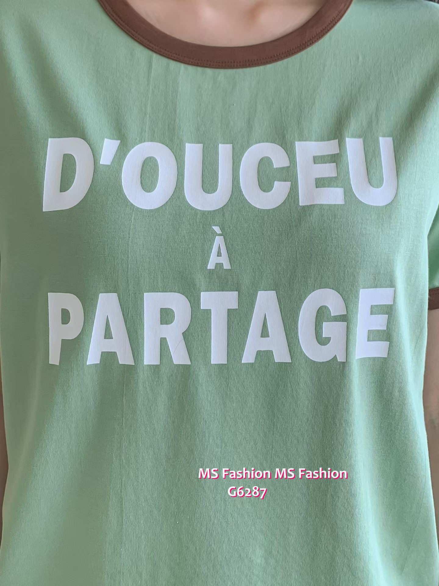 G6287 韓國🇰🇷靚色字母tee