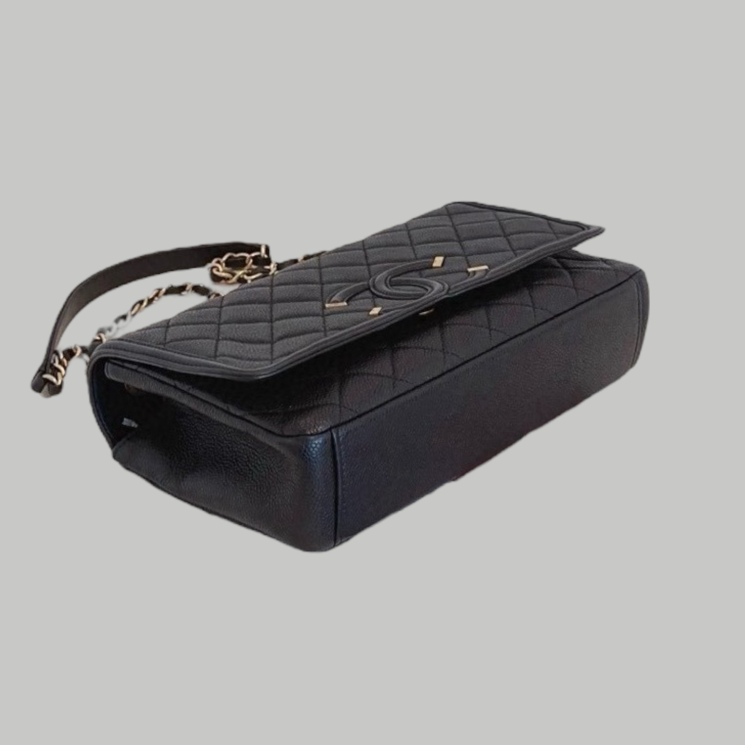 Chanel  Filigree Flag 