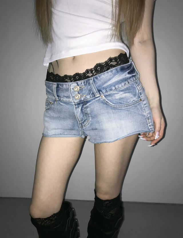 Lace Trim Layering Shorts