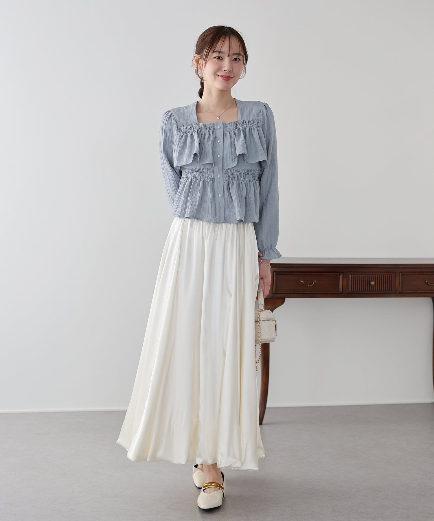 <JP> 後蝴蝶結🎀 小方領 Pearl Ruffles Blouse* 3色入 <預購>