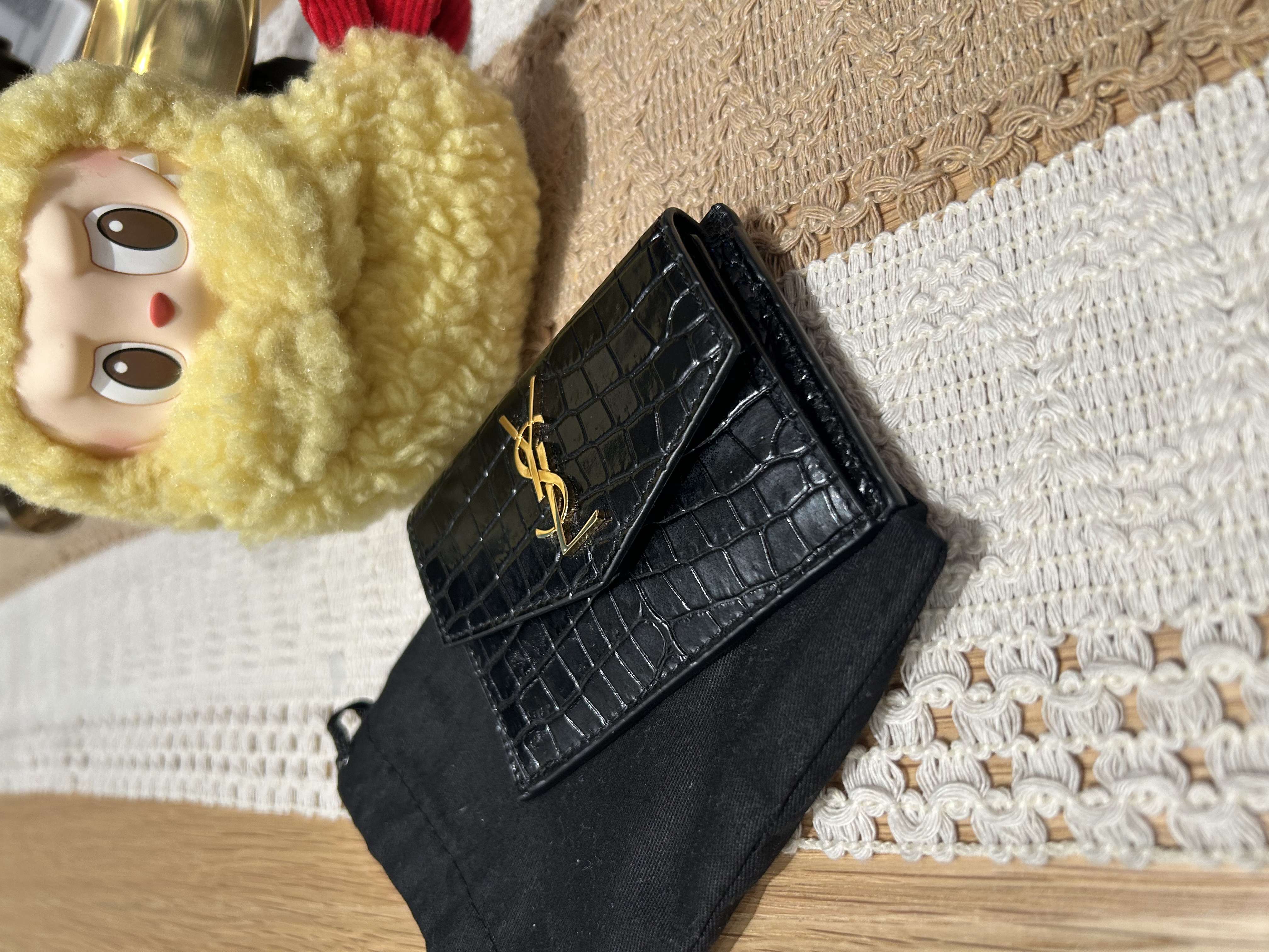 Saint Laurent uptown flap card case YSL LOGO鱷魚壓紋牛皮零錢/卡片套 100%Authentic,98%new✅ 塵袋