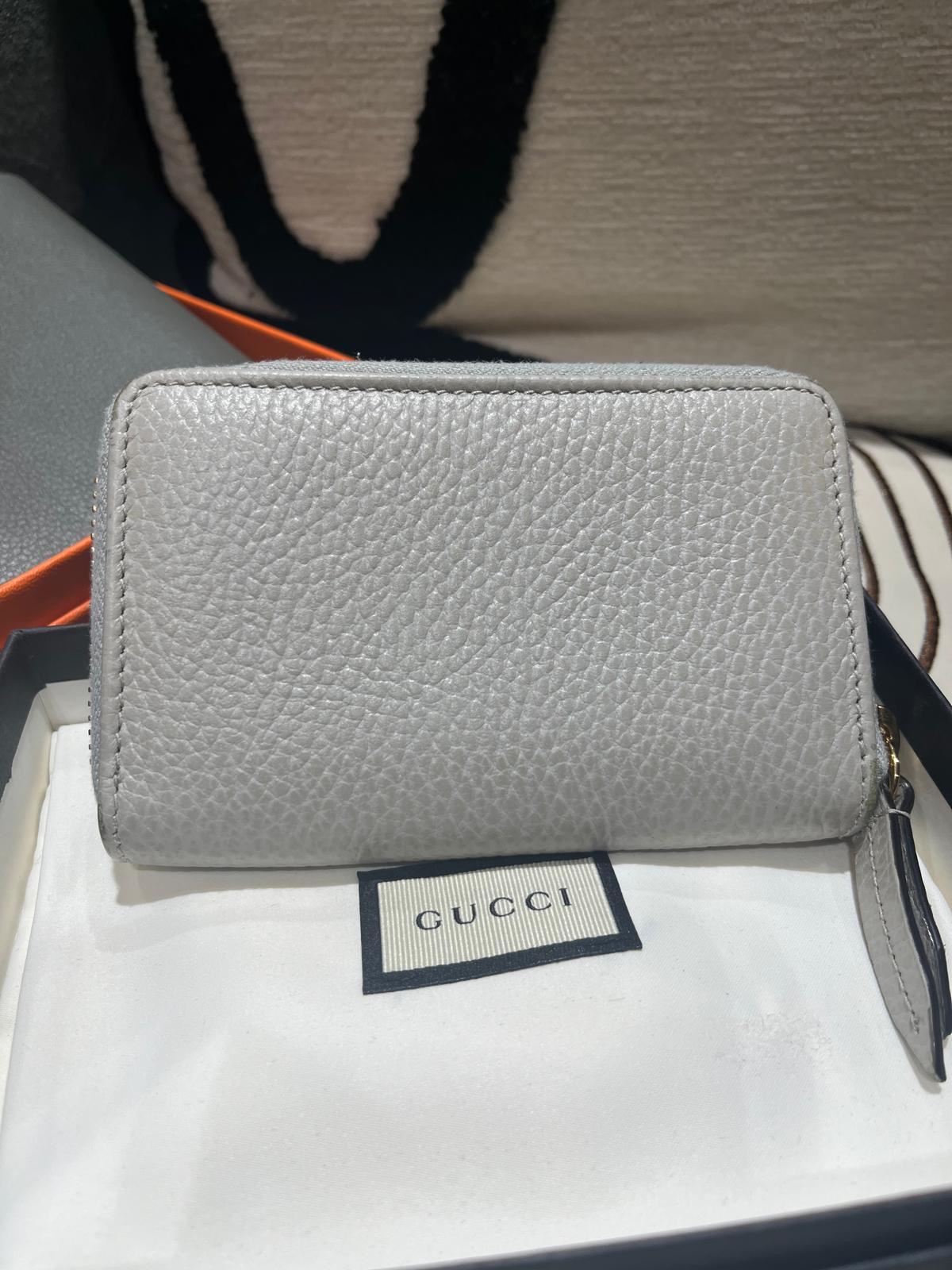 Gucci zip wallet calfskin 100%Authentic,85%new ✅dust bag
