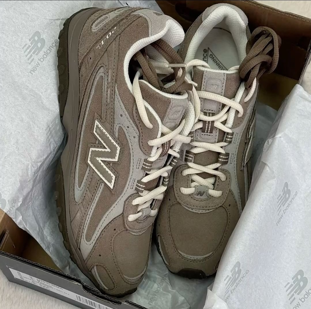 New Balance 240L系列
