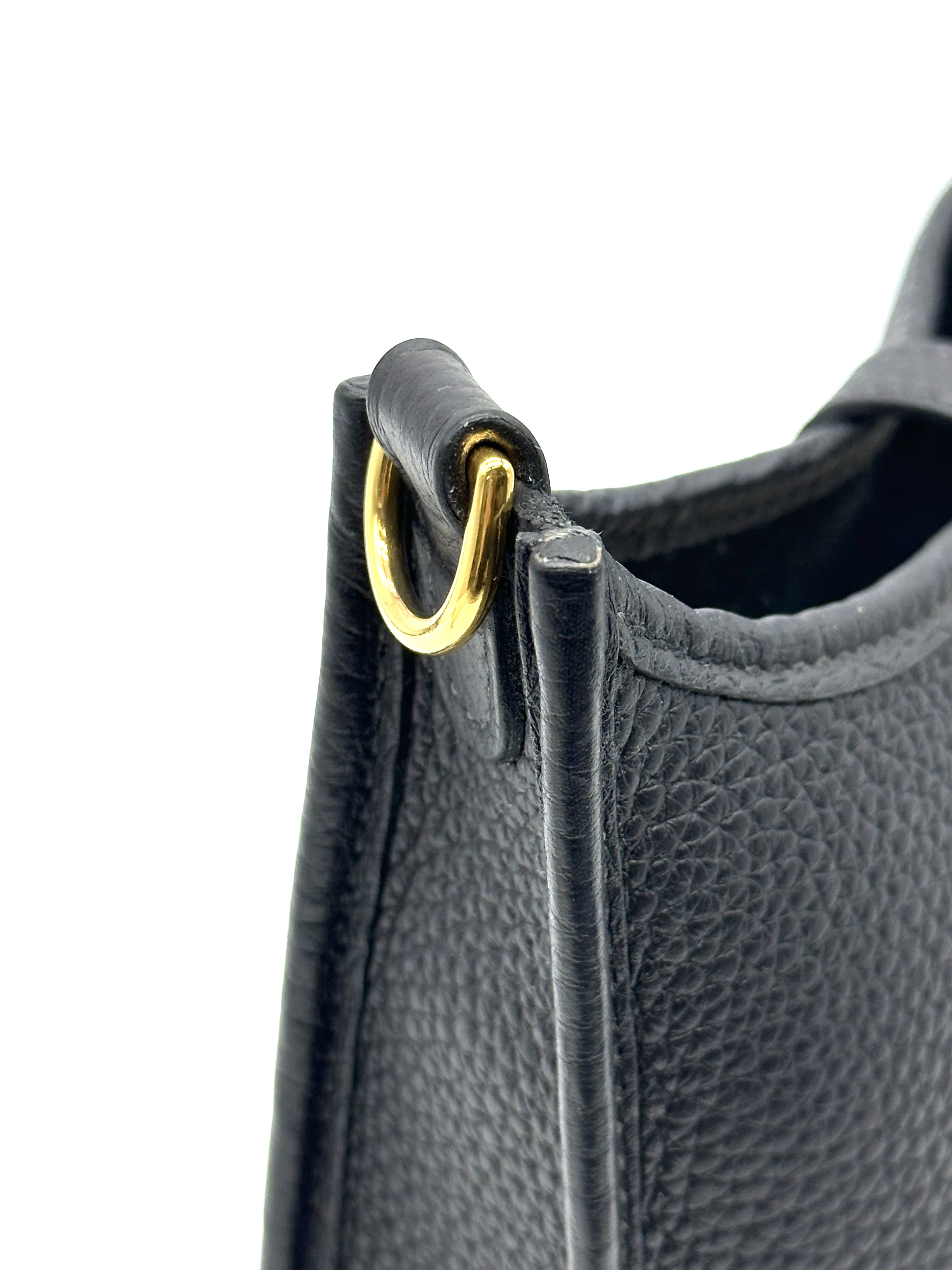 Pre-Owned HERMÉS Mini E Stamp B / Product Code: 26042102