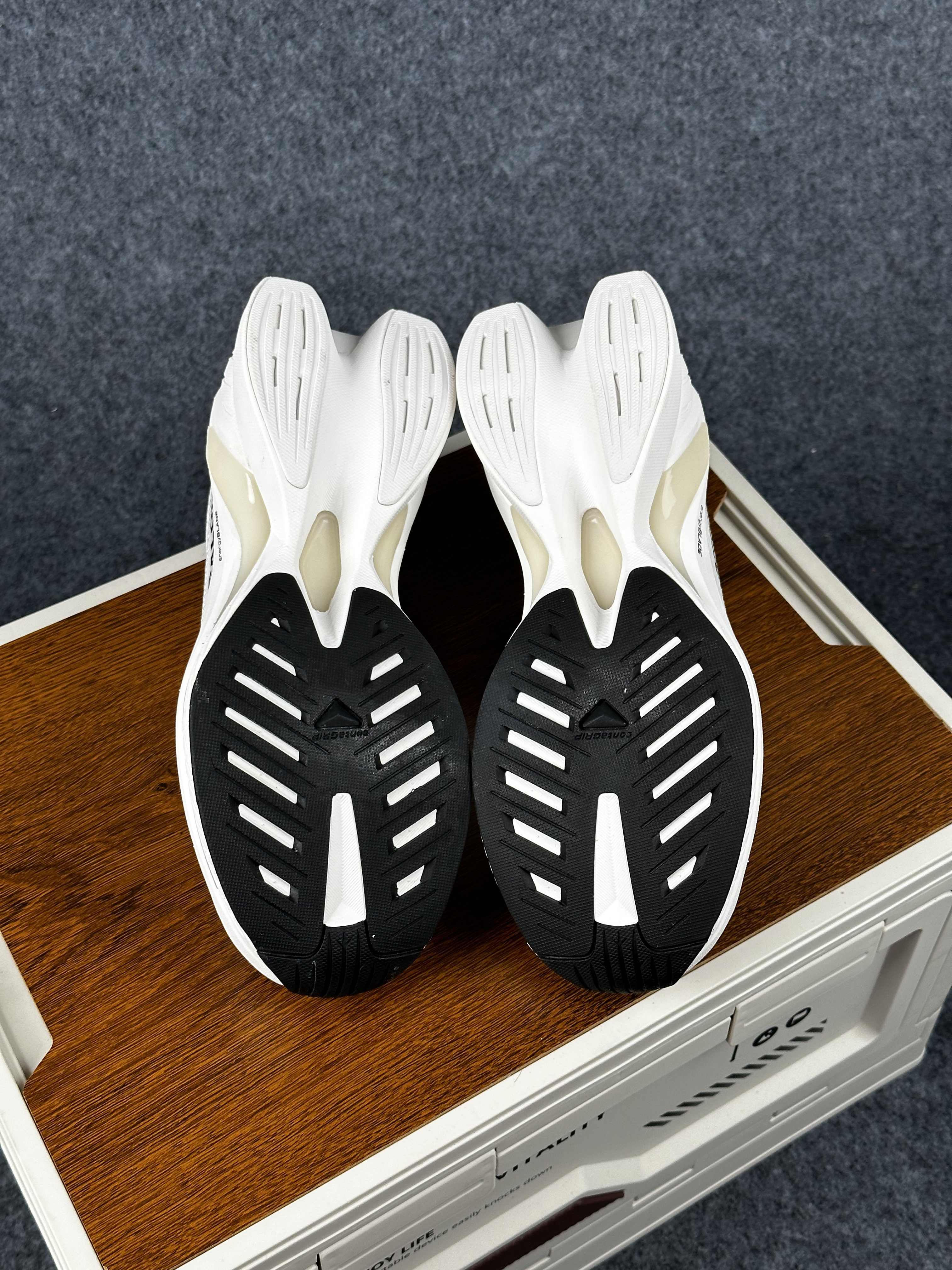 MM6 Maison Margiela X Salomon Spectur 2  