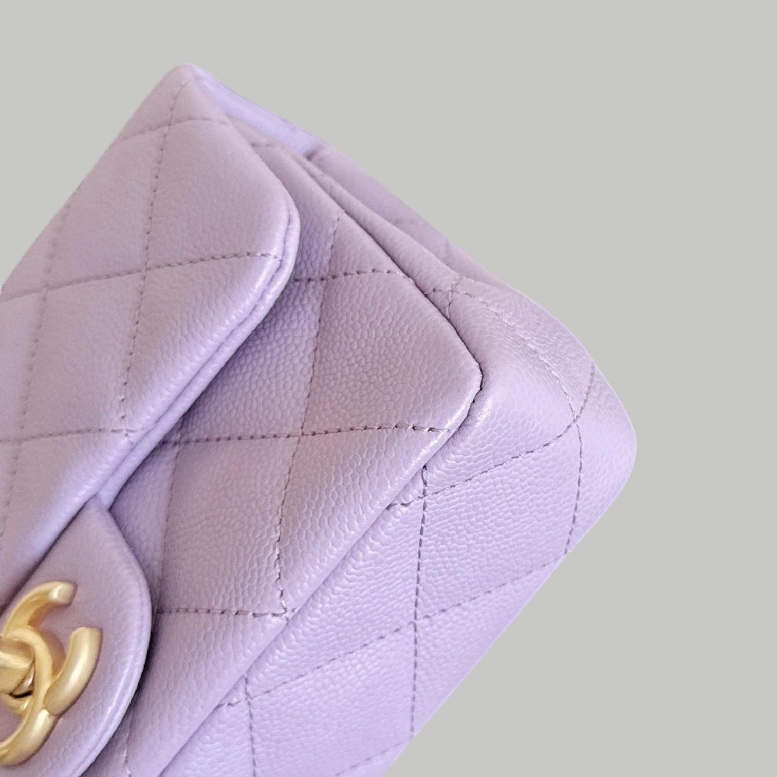 Chanel Caviar 紫色荔枝皮心形調節扣