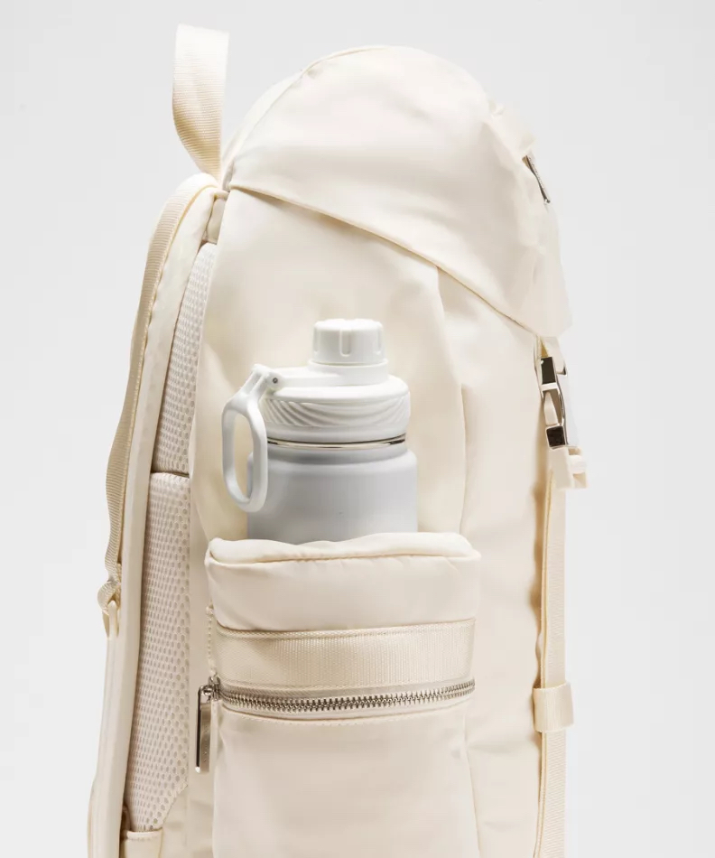 Lululemon Wunderlust Backpack 25L