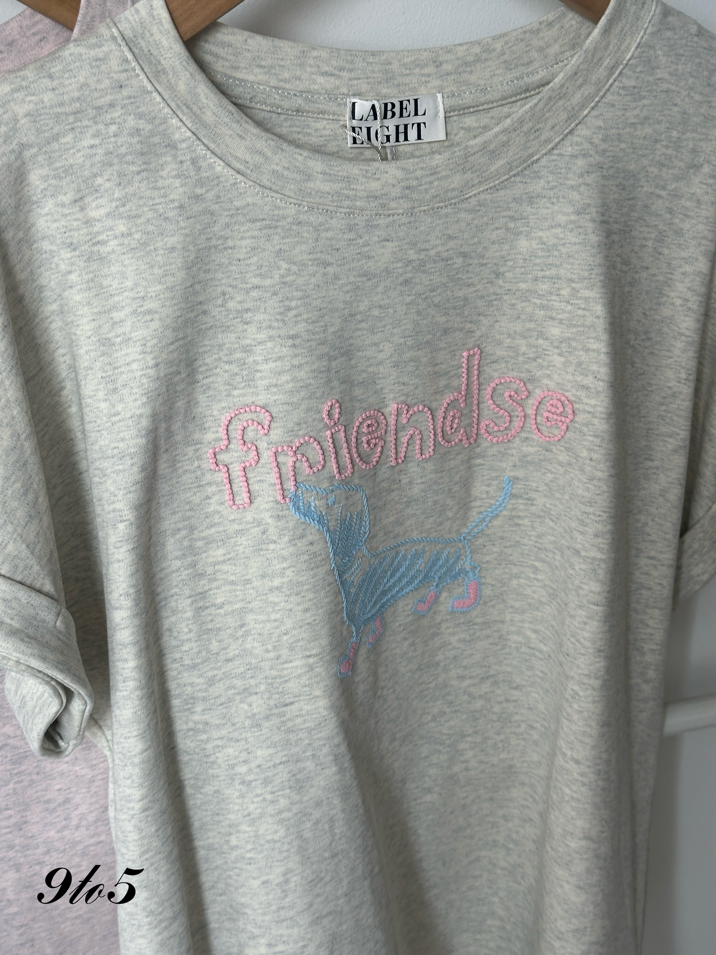 T4059 Dog Embroidery Tee - Grey & Pink