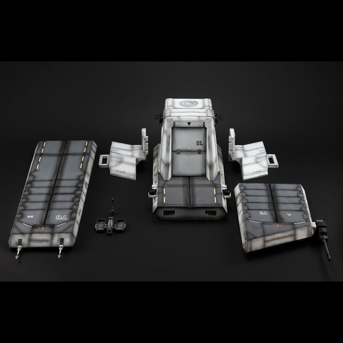 (預訂訂金 $1000) (總價 $2268) MegaHouse R.M.S. 機動戰士高達 UC 1/144 HG 用場景 新亞加瑪號彈射台格納庫 Realistic Model Series Mobile Suit Gundam UC Nahel Argama Catapult Deck for 1/144 HG (行版)