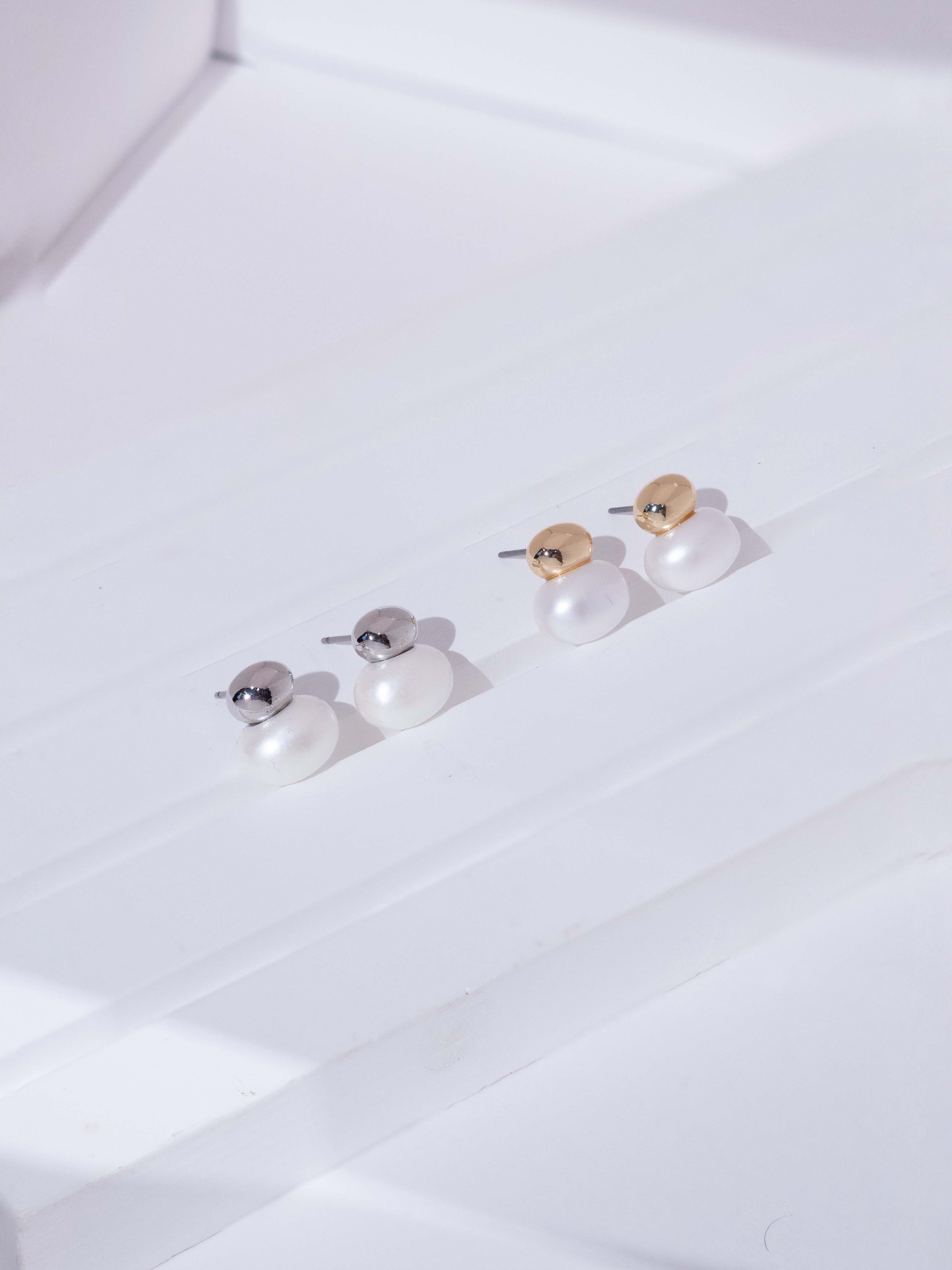 Pearl Dew Drop Stud Earrings