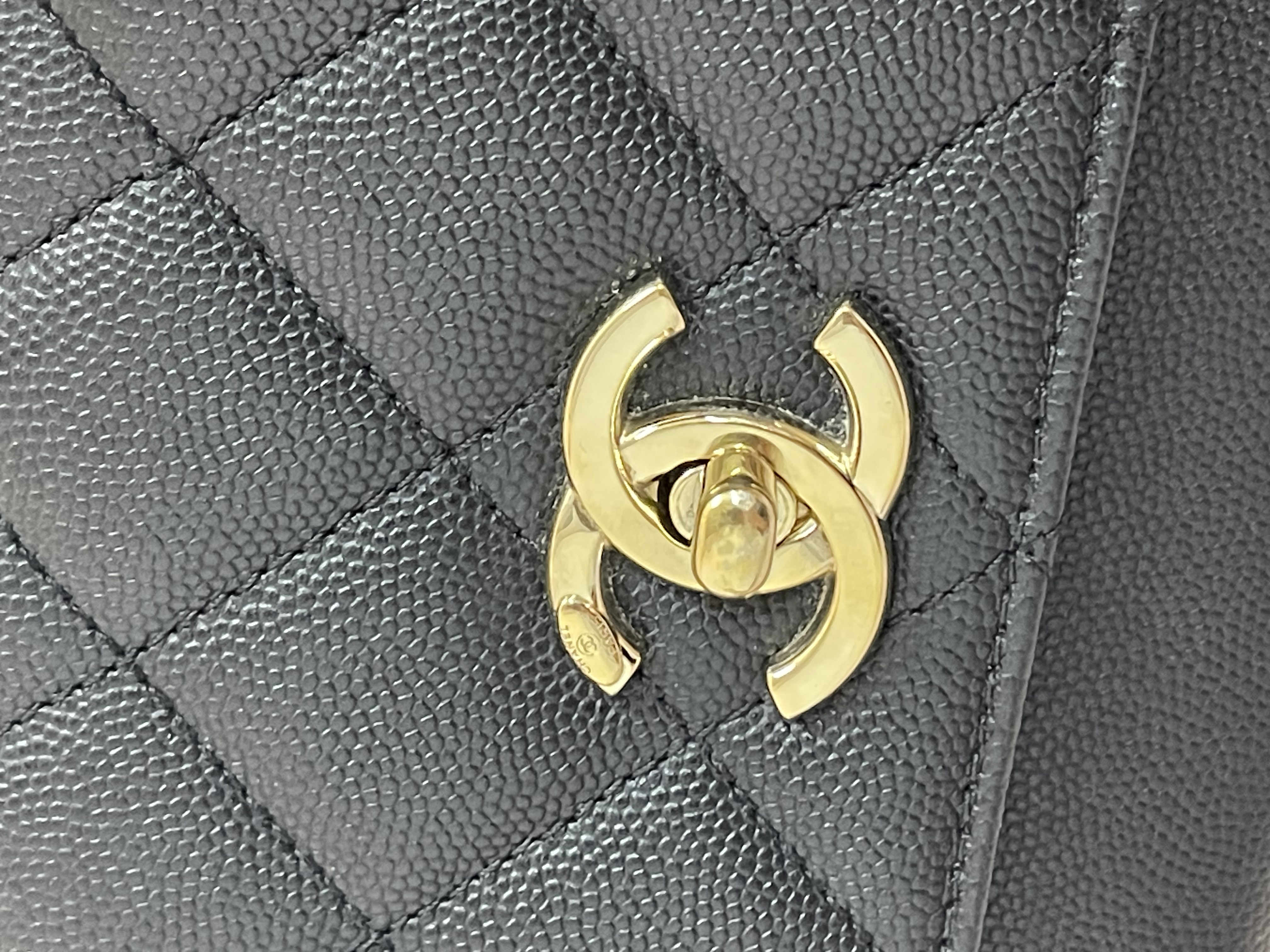 Pre-owned Chanel Business Affinity Bag/ Product Code: 26051701