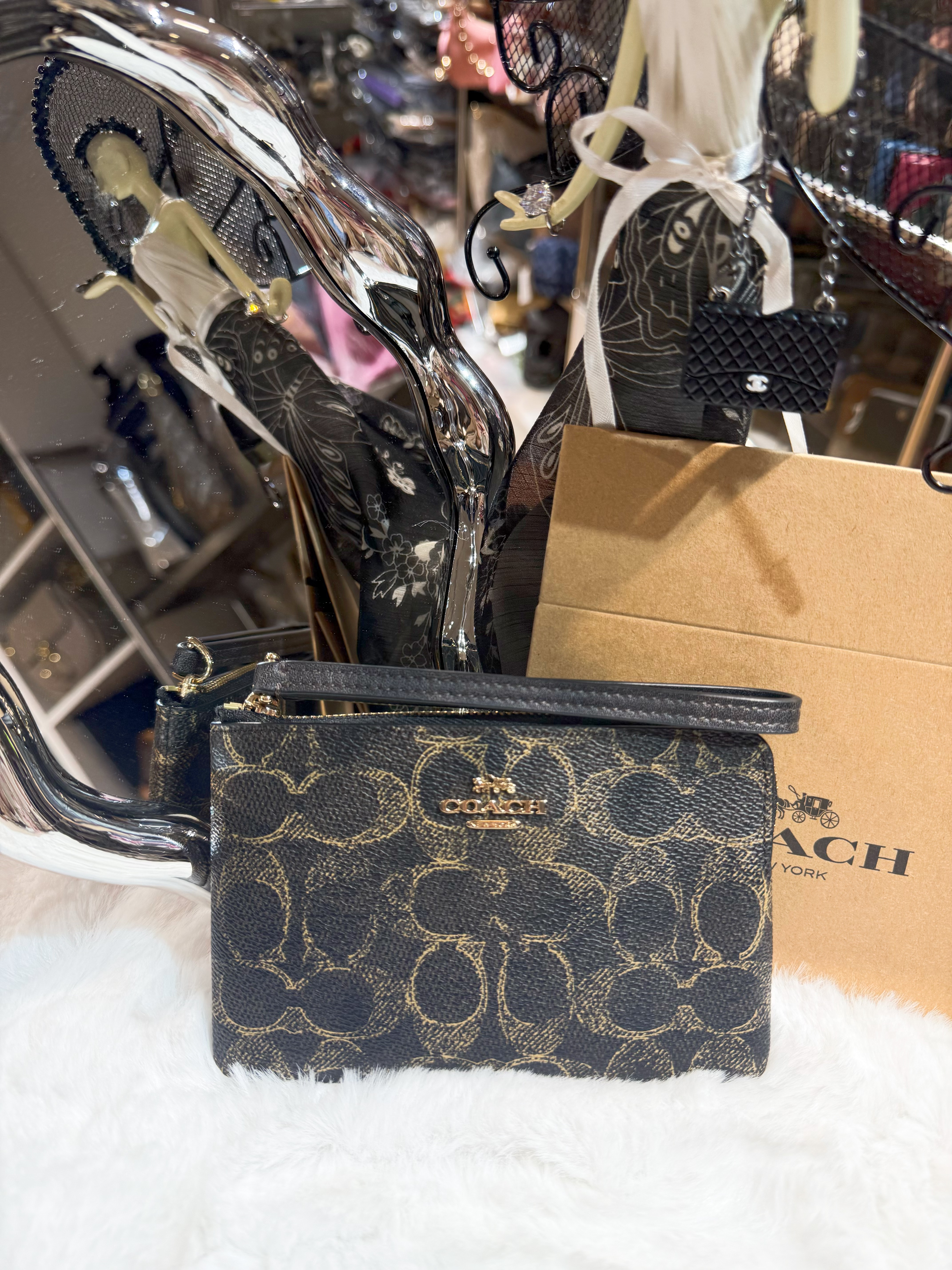 Coach wristler blk gold/m