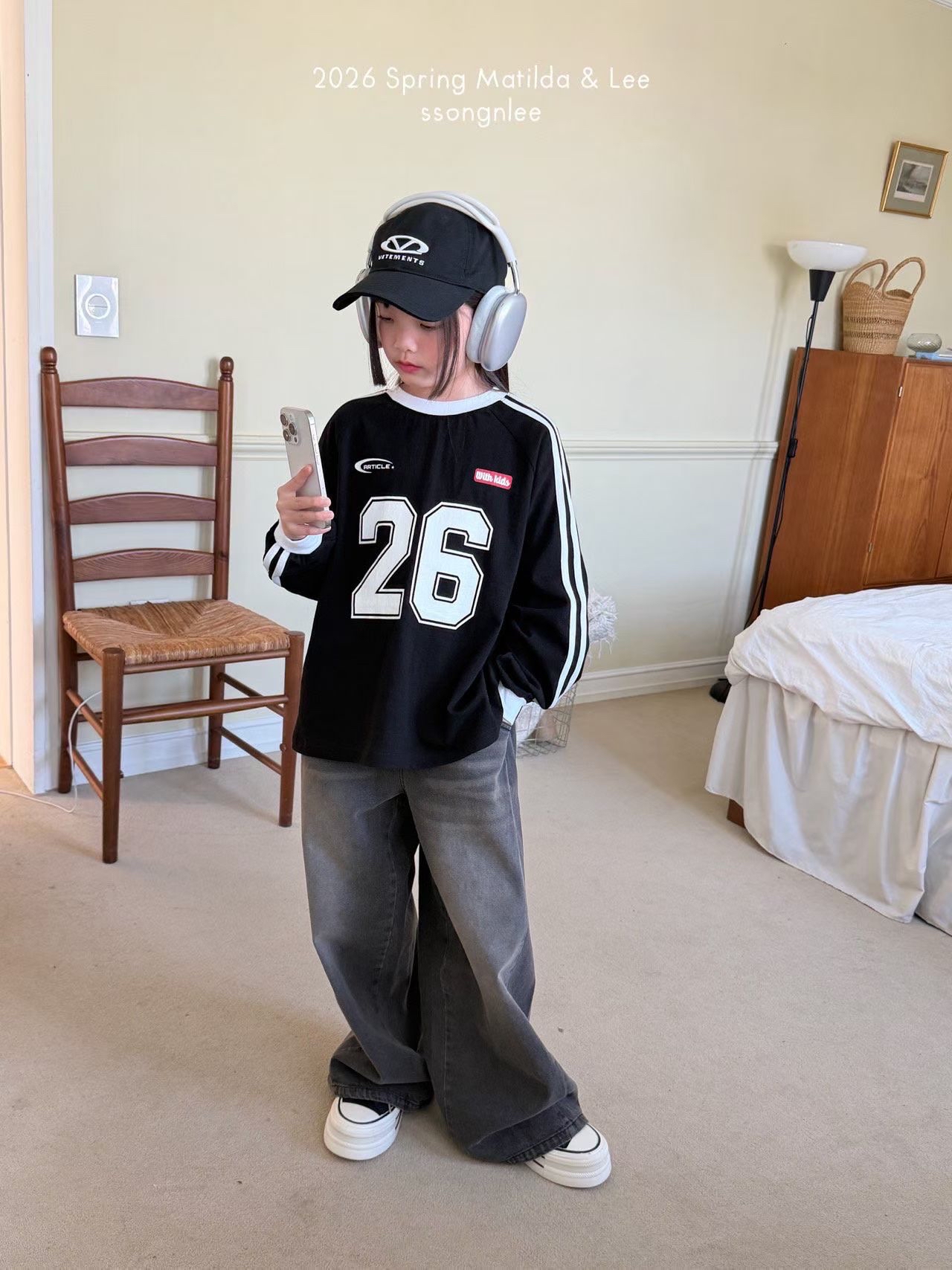 🇰🇷Matilda&Lee tee 