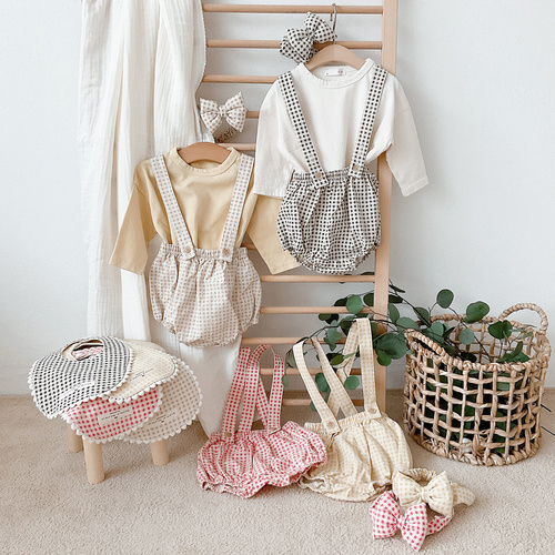 Dottodot 清新小格吊帶包屁衣(M)