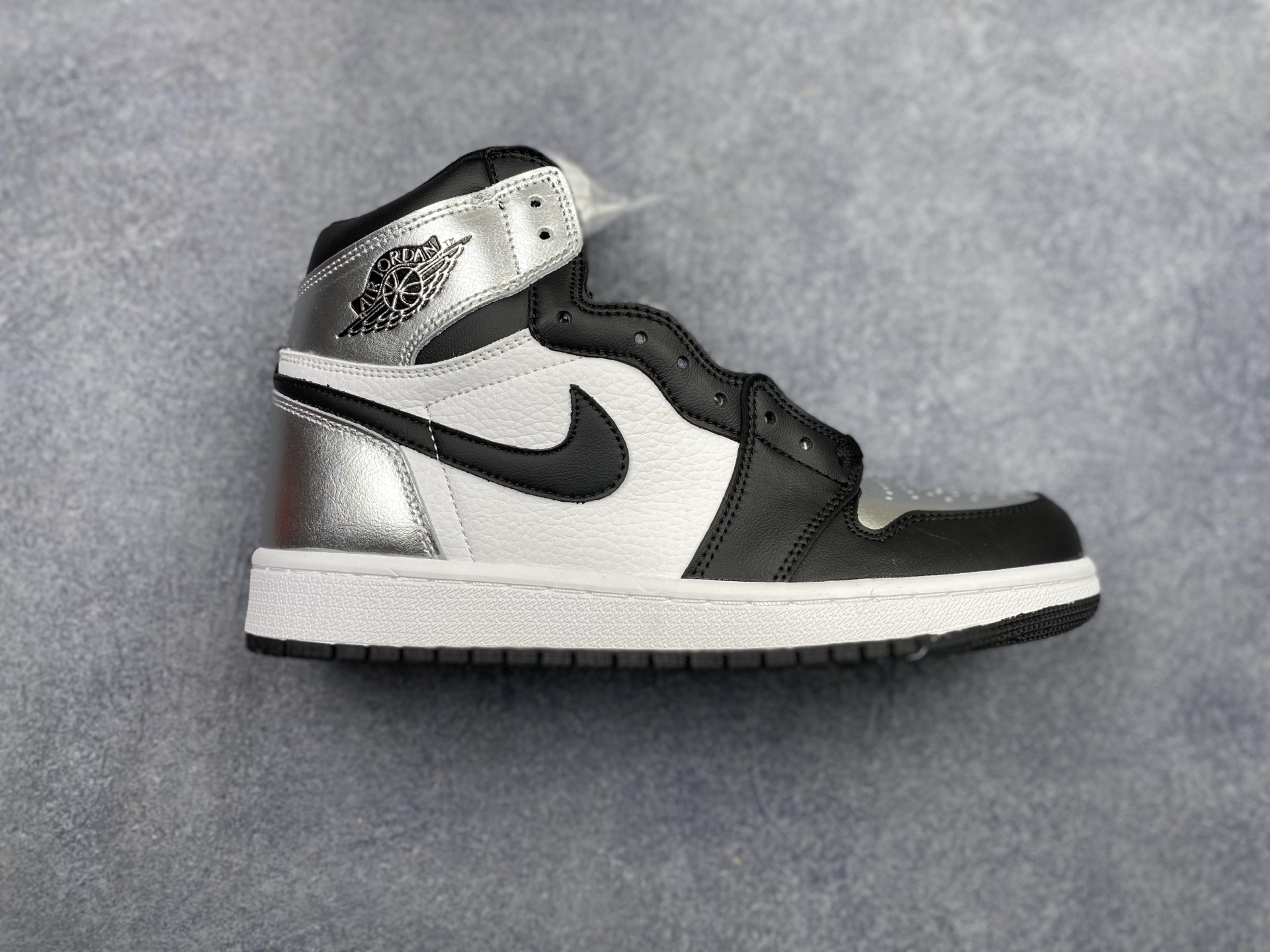 Nike Air Jordan 1 Retro High OG