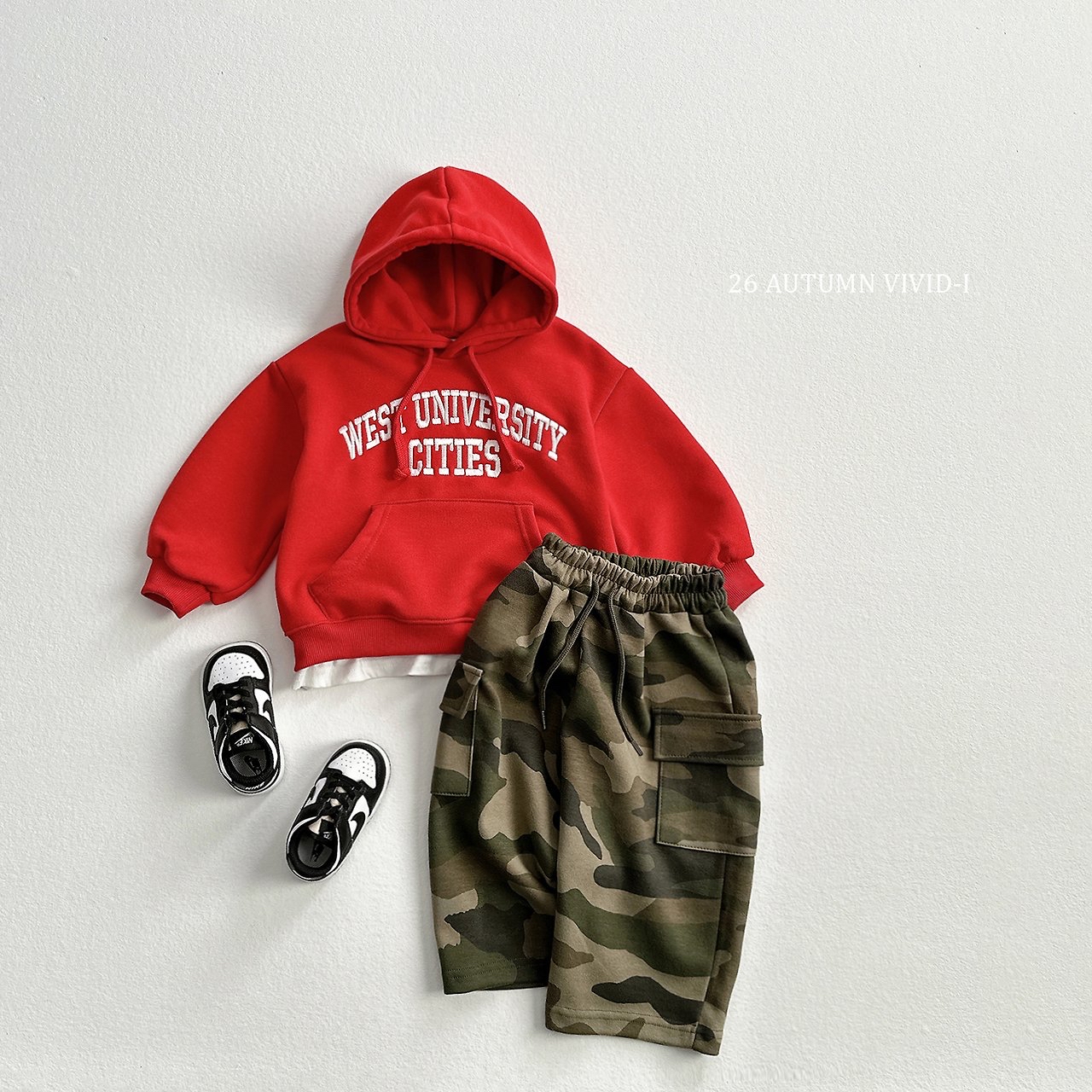 Vivid ｜Wide cargo pants