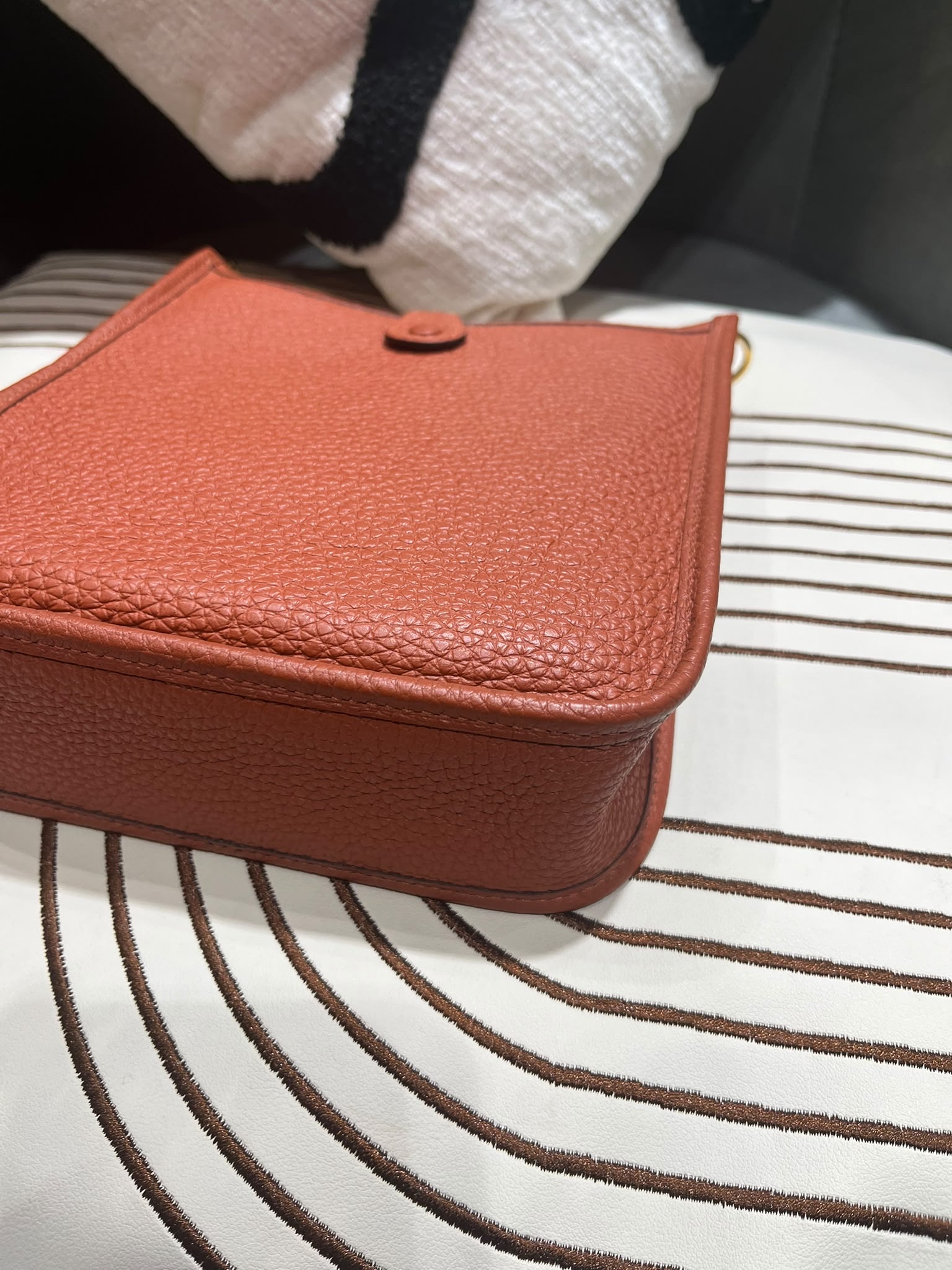 Hermes mini evelyne ,STAMP U,6C 古銅牛皮 100%Authentic,98%new ✅原裝織紋肩帶✅dust bag  