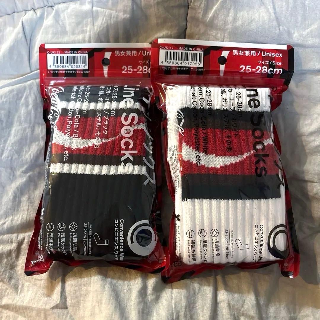 日本直送 FIFA正式到來🔥  中筒線襪—可口可樂｜ CONVENIENCE WEAR × Coca-Cola 也宣布二度聯名啦！