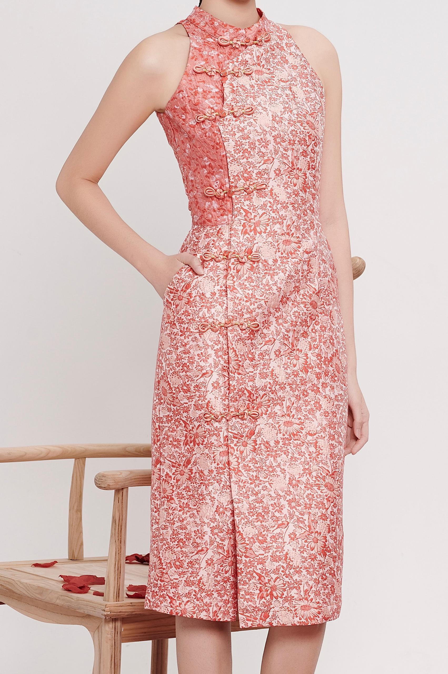 独家Cut in 露背旗袍 2136