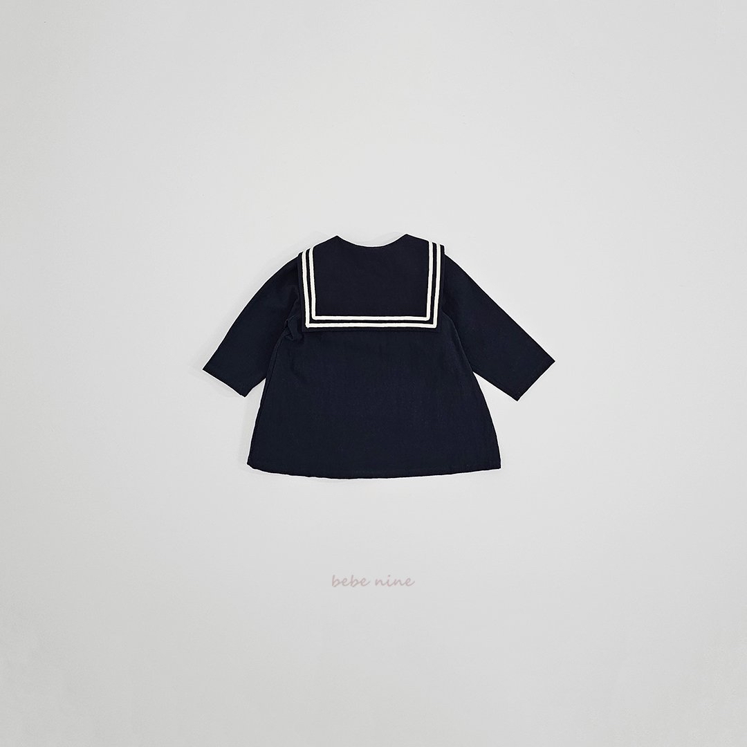 🌸預訂 韓國直送🌸🇰🇷Bebenine兩色水手領巾長袖連身裙