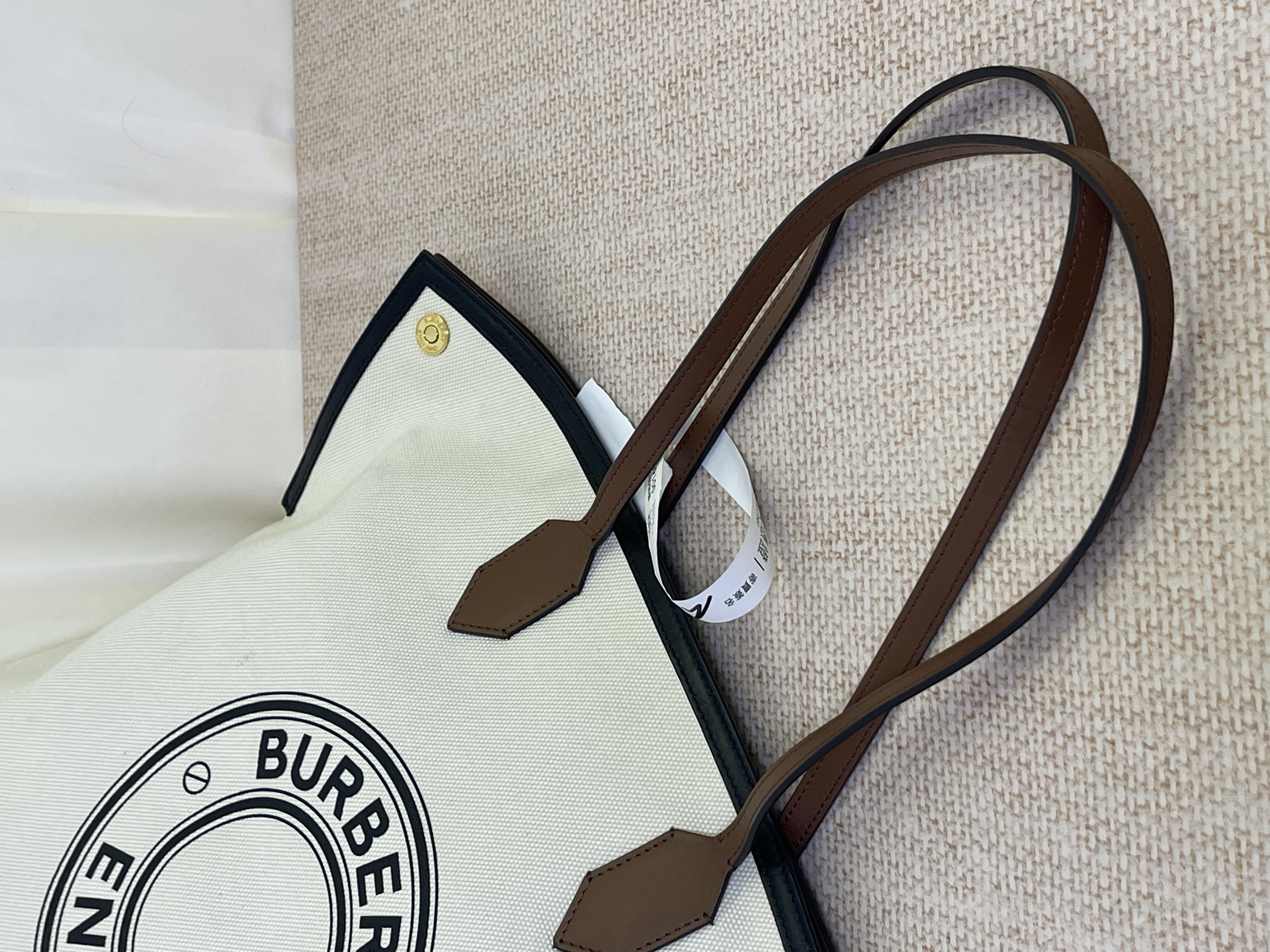 Pre-owned Burberry Tote Bag/ Product Code: 26030707