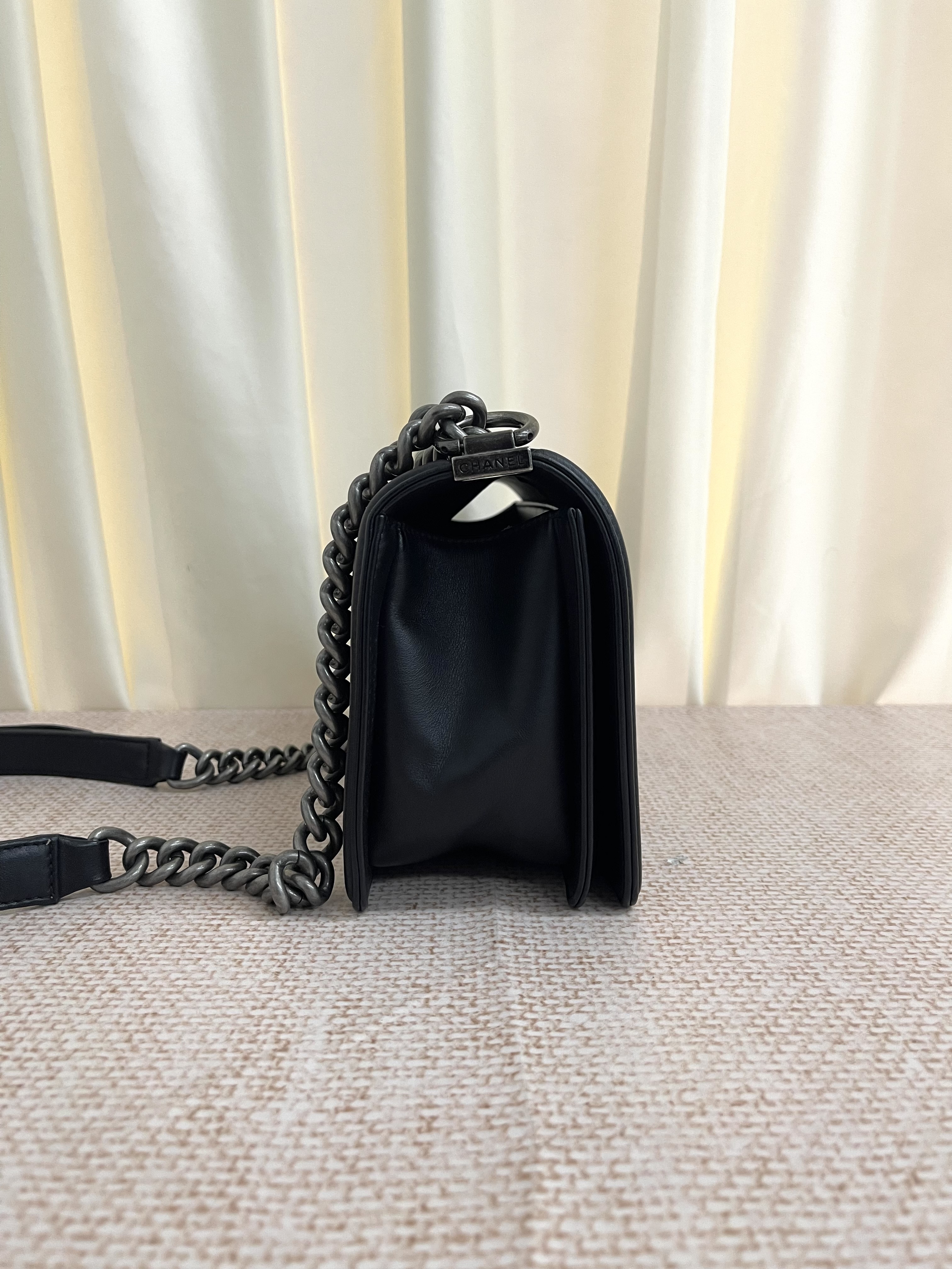 Pre-owned Chanel Boy/ Product Code: 26040610