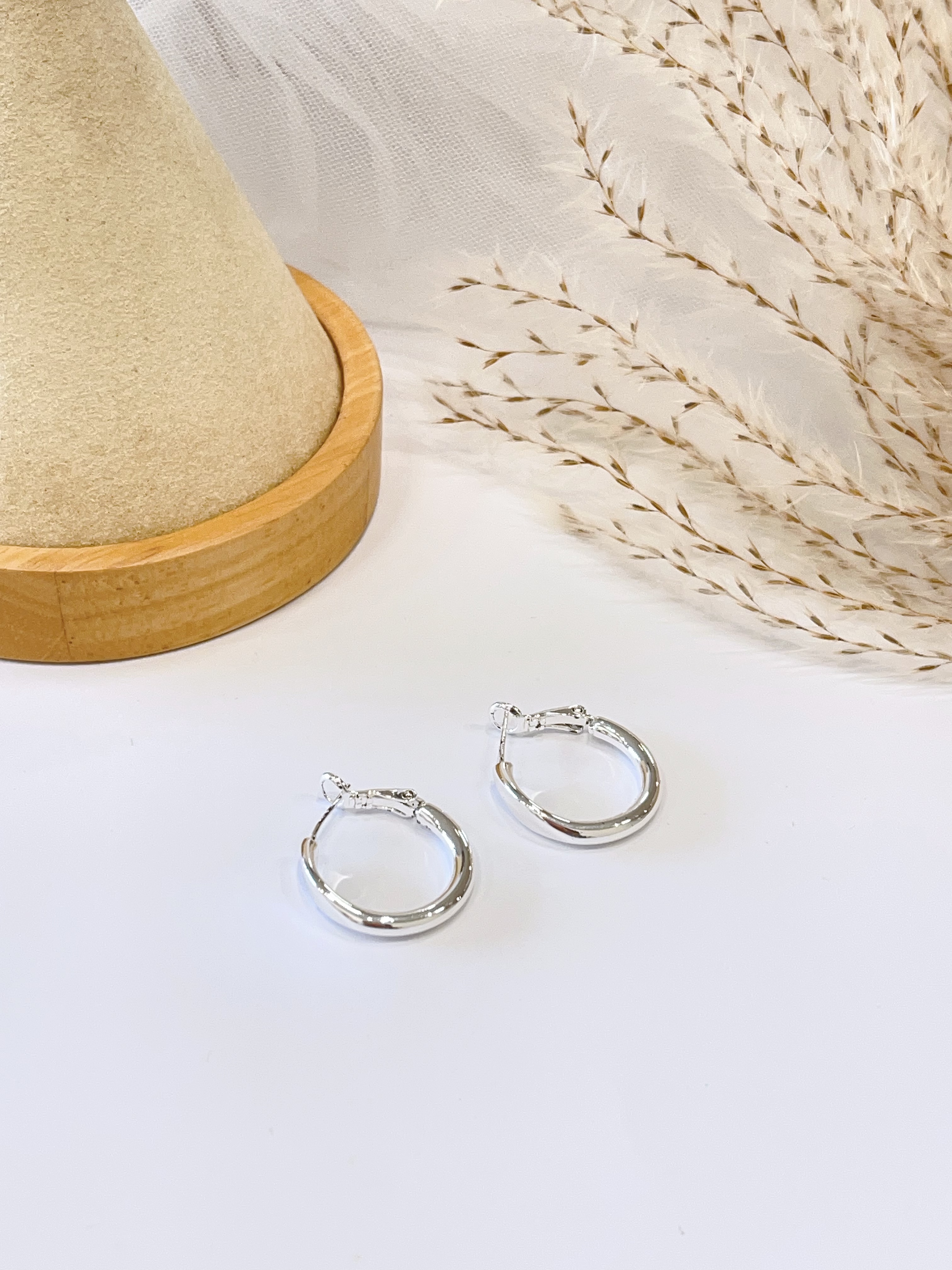 小切割设计素圈耳环
